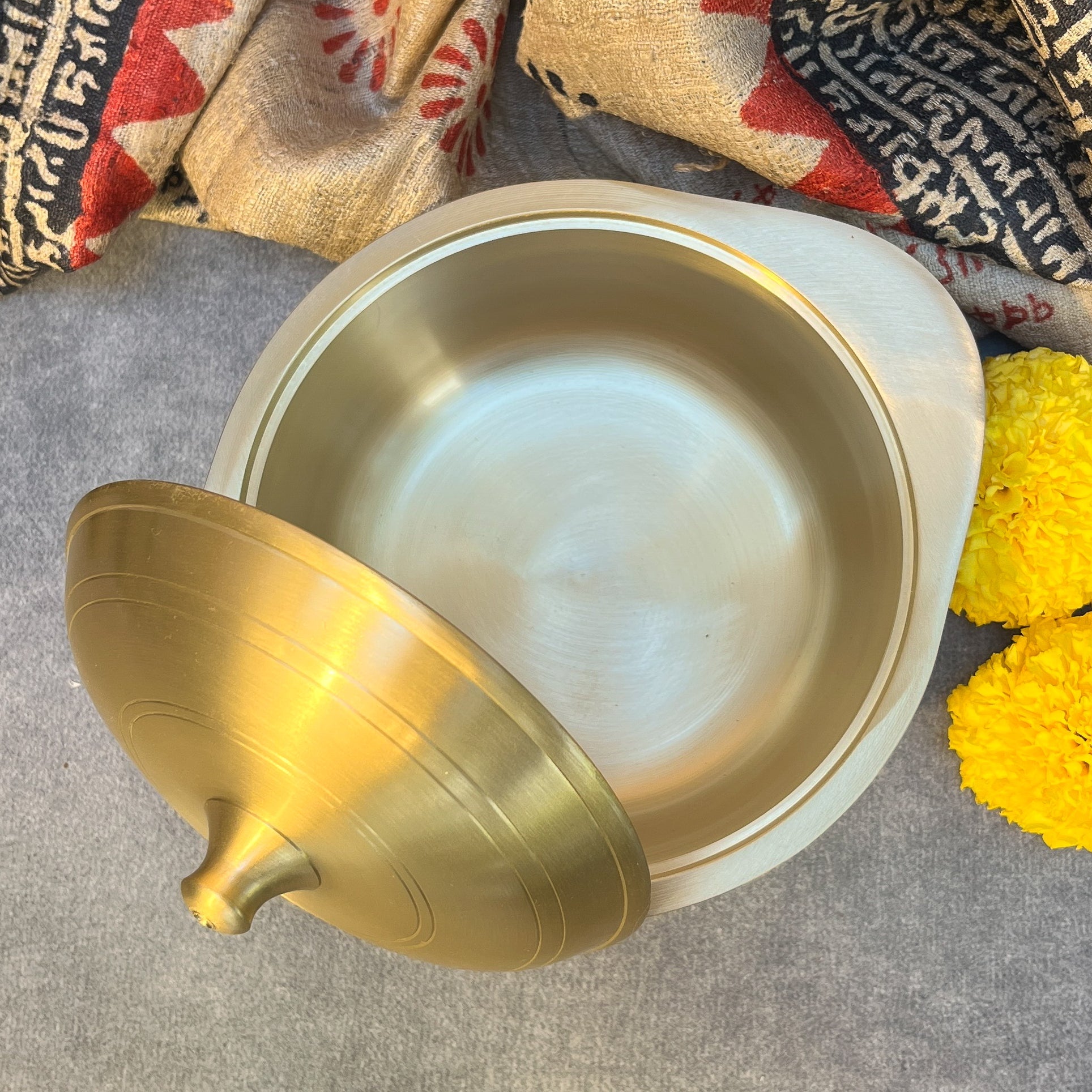 Ambi Pure Lead Free Kansa Dome Cook & Serve Handi — A Heritage Feast Ritual, Medium | Serving Vessel |