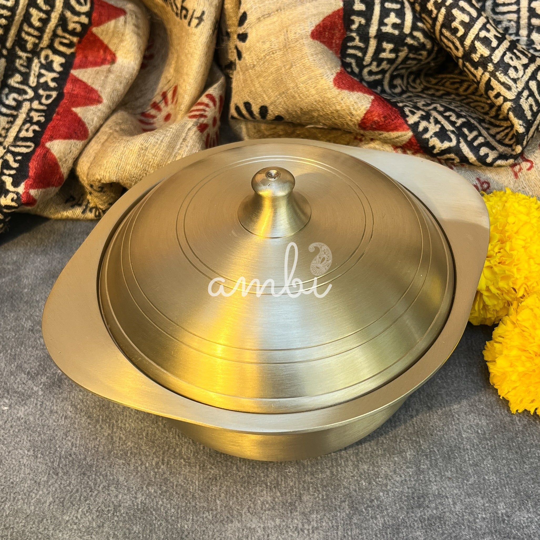 Ambi 100% Pure Lead-Free Kansa Serving Handi with Dome Lid – Medium Size