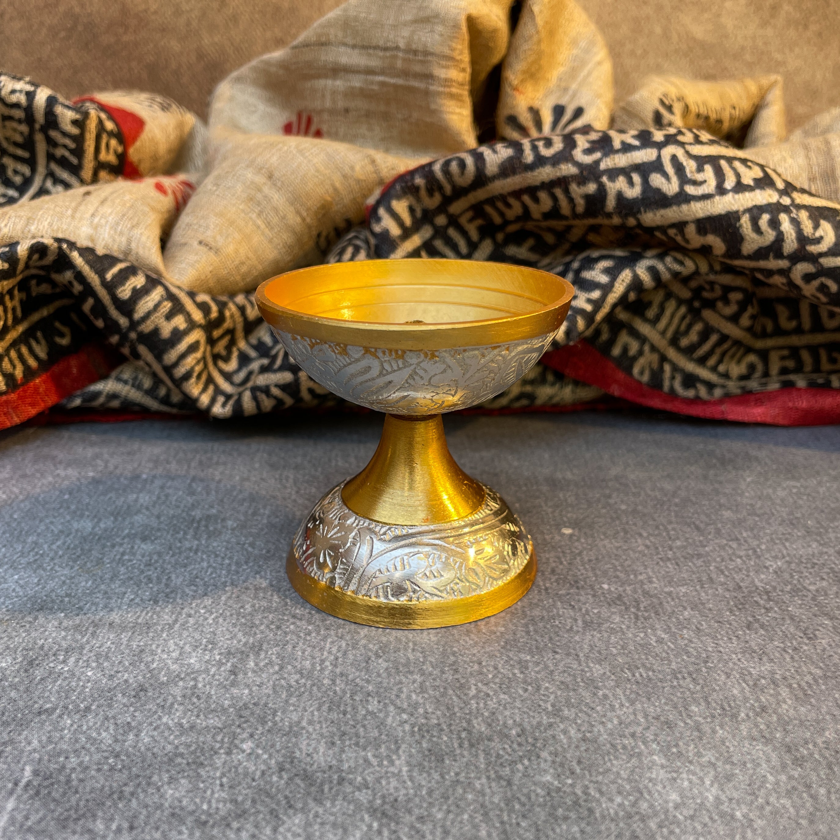 AMBI Pure Brass Puja Thali Set – Traditional Engraved Design