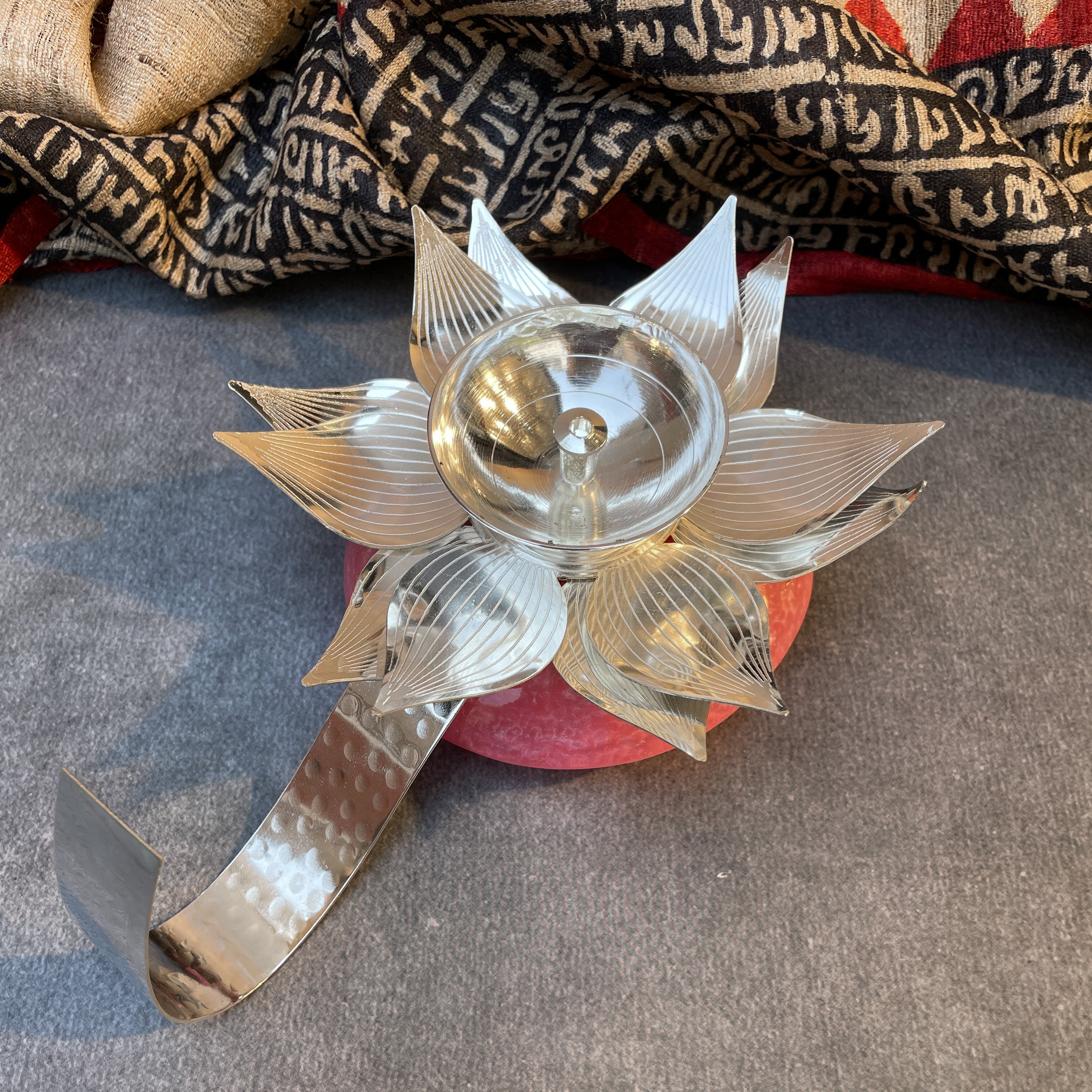 Ambi Silver-Plated Brass Lotus Diya – Decorative Aarti Lamp | 184g