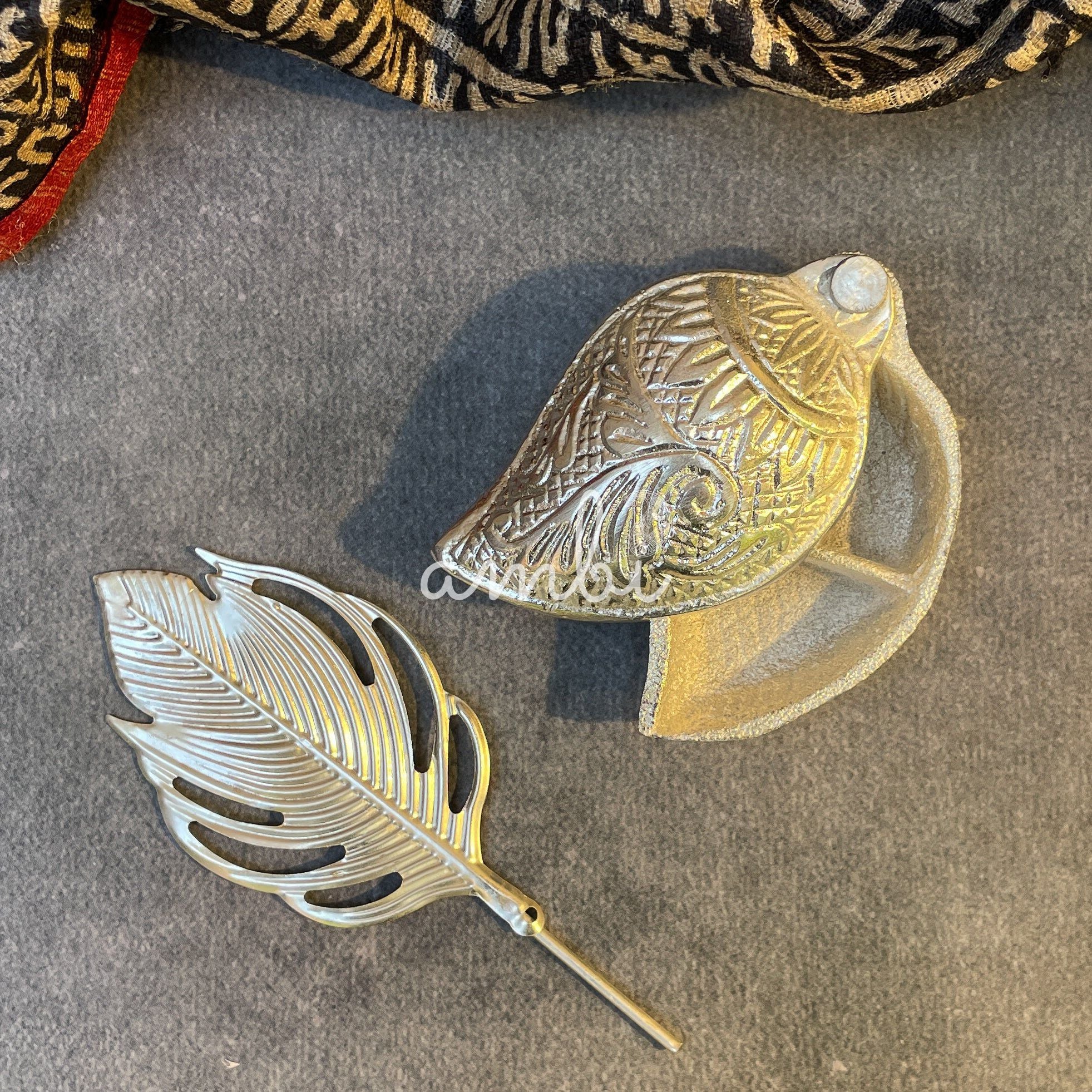 Ambi Silver-Plated Brass Kumkum (Vermilion) Box Set with Feather-Shaped Applicator Stick