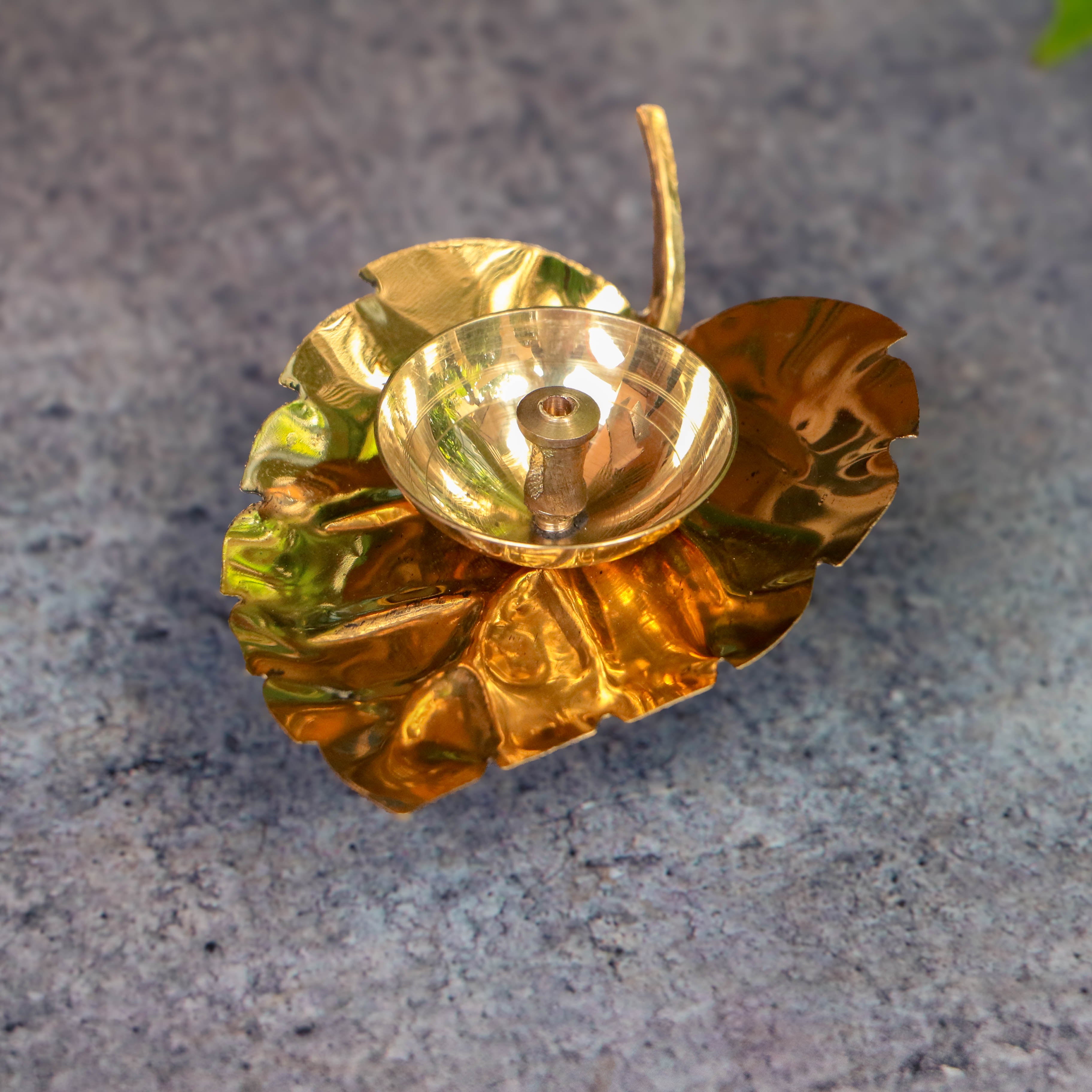 100% Pure Brass Pooja Leaf Deepam / Deepak / Diya - Small - Set of 2