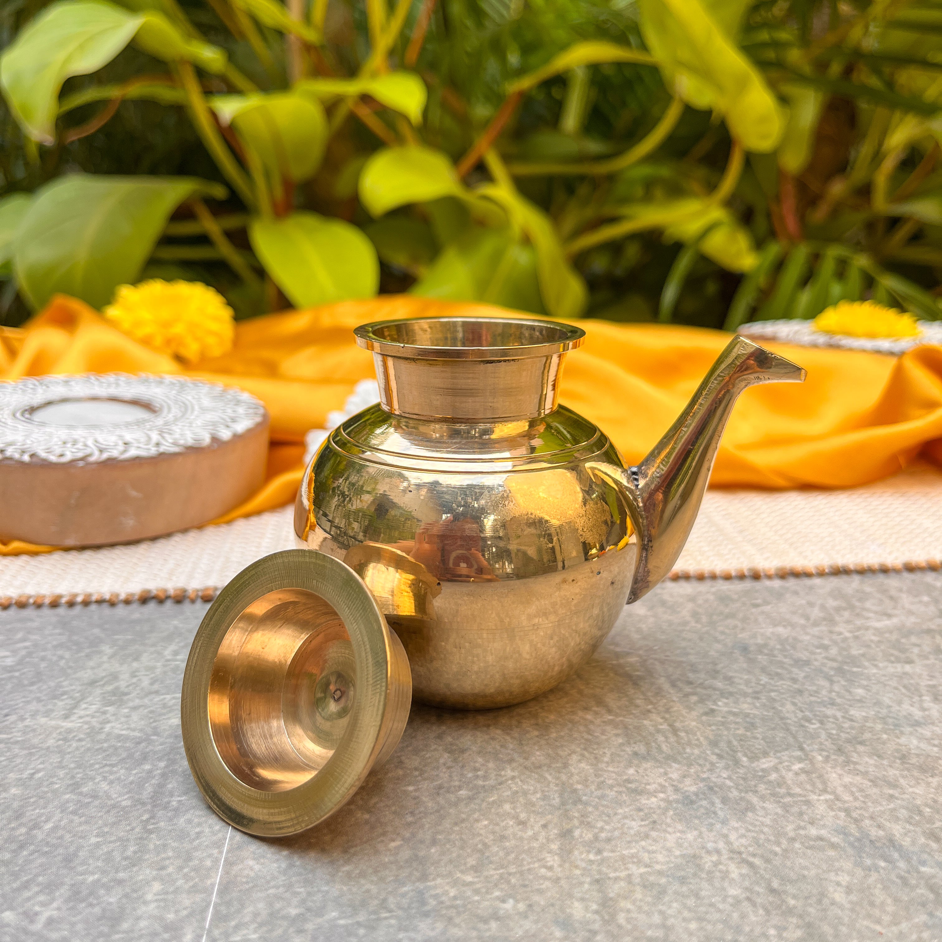 100 % Brass Kumbh Lota for Pooja / Abhishek or Water Storage With Long Spout | Capacity: 400–500 ML | Large