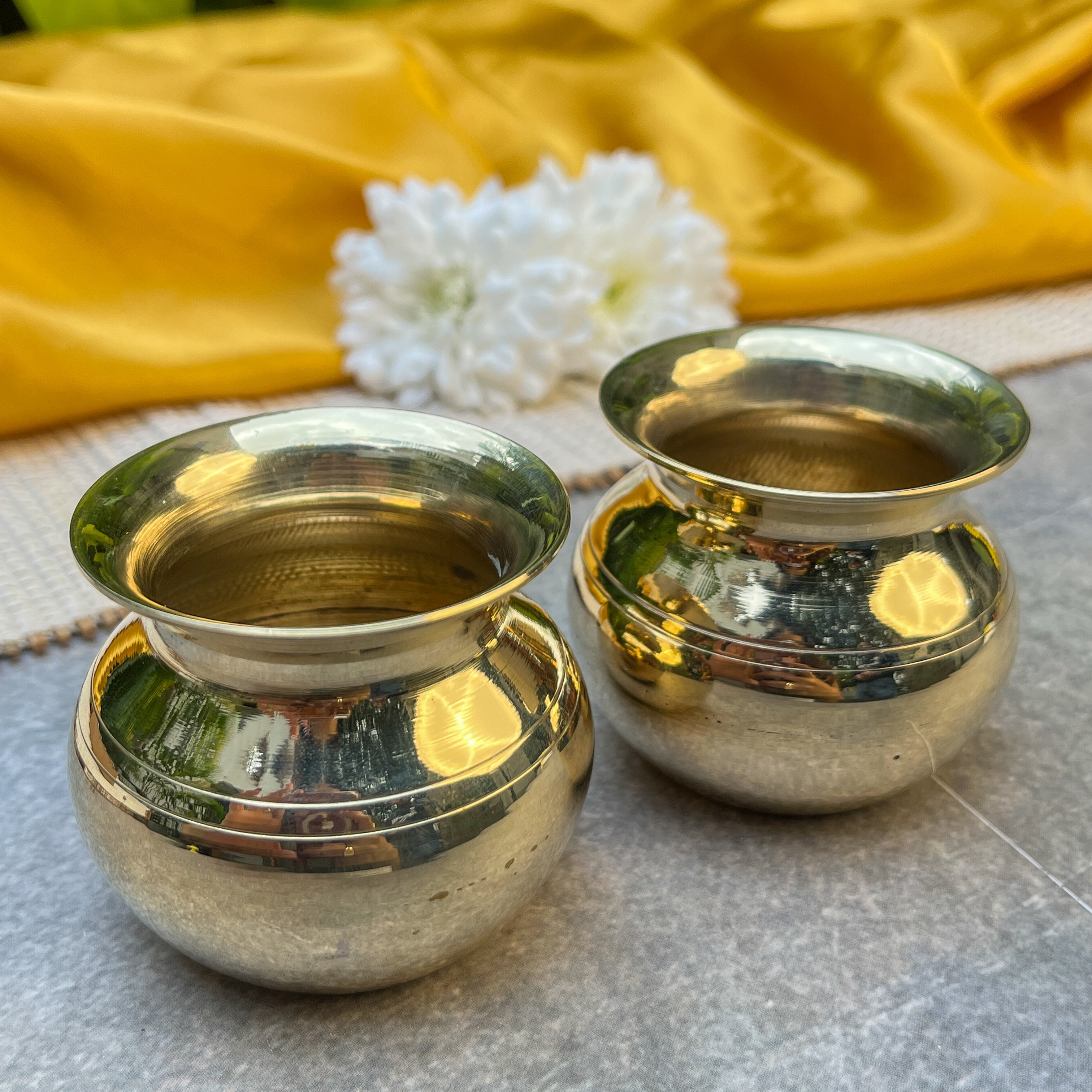 Ambi 100% Pure Brass Pooja Madrasi Lota for Pooja / Abhishek - Small - 2.5 Inches height - Set of 2