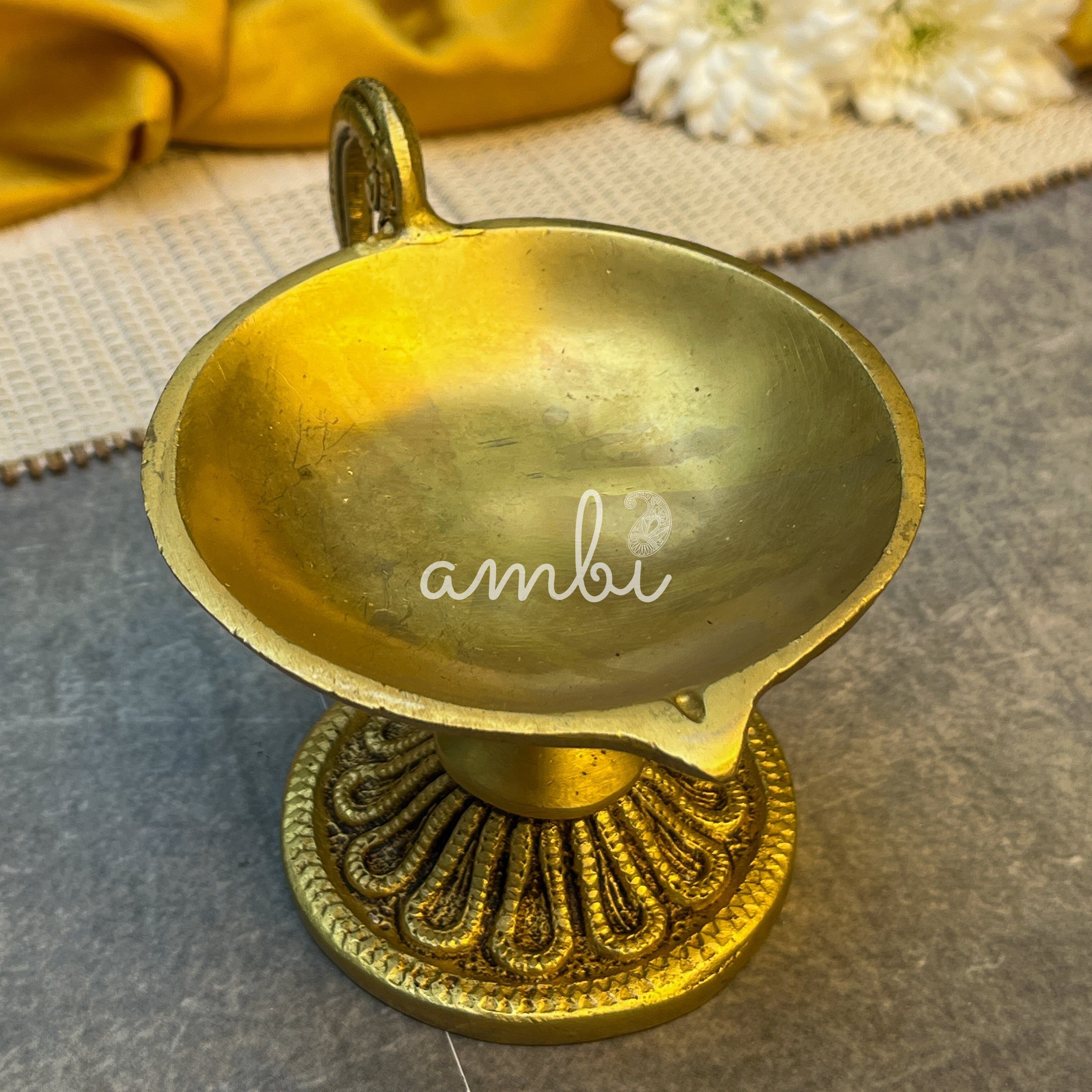 Pure Brass Antique Look Dhoop Puja Aarti Diya with Handle - Heavy Make