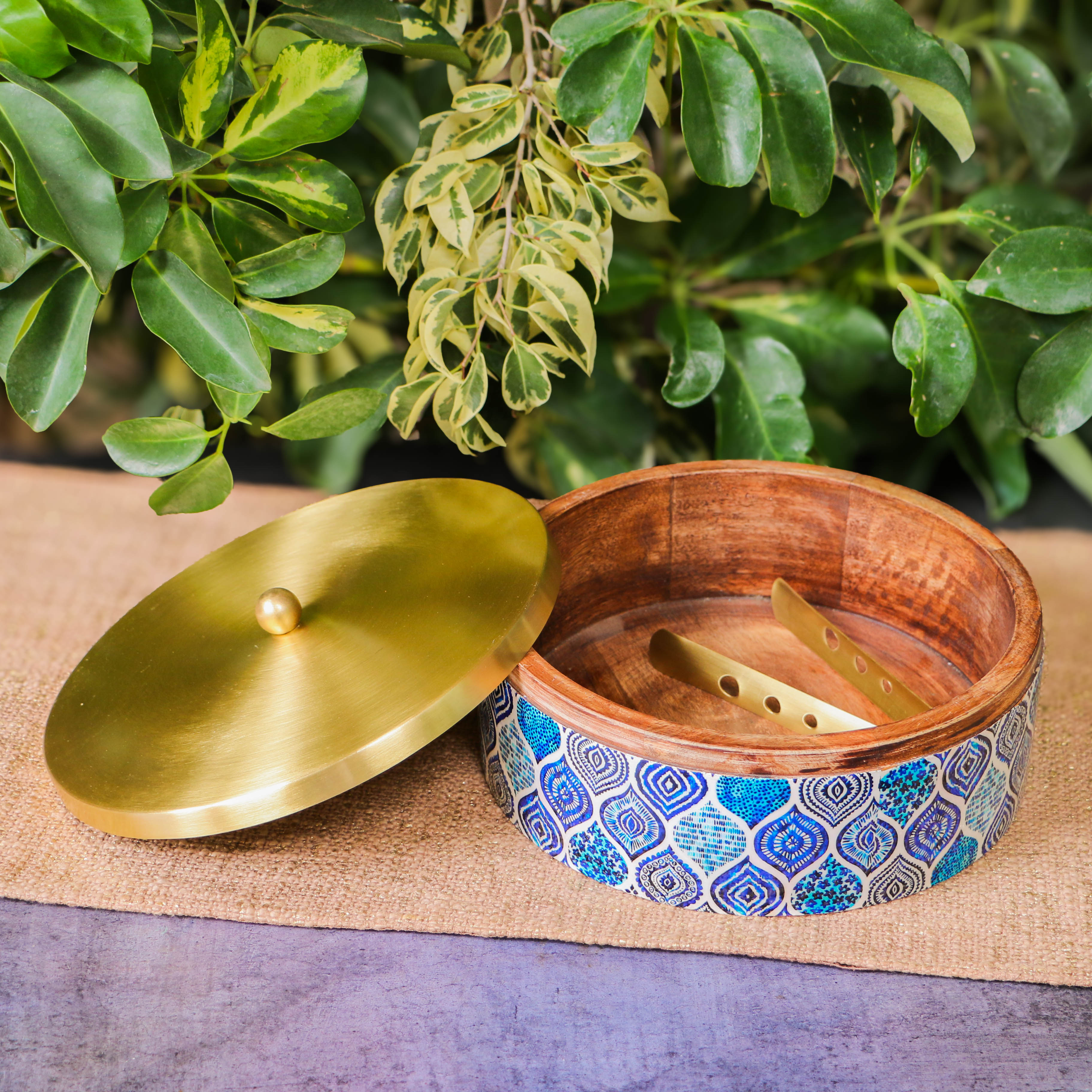 Blue Mosaic Patterned Chapati / Roti Box - 9.5 inches diameter