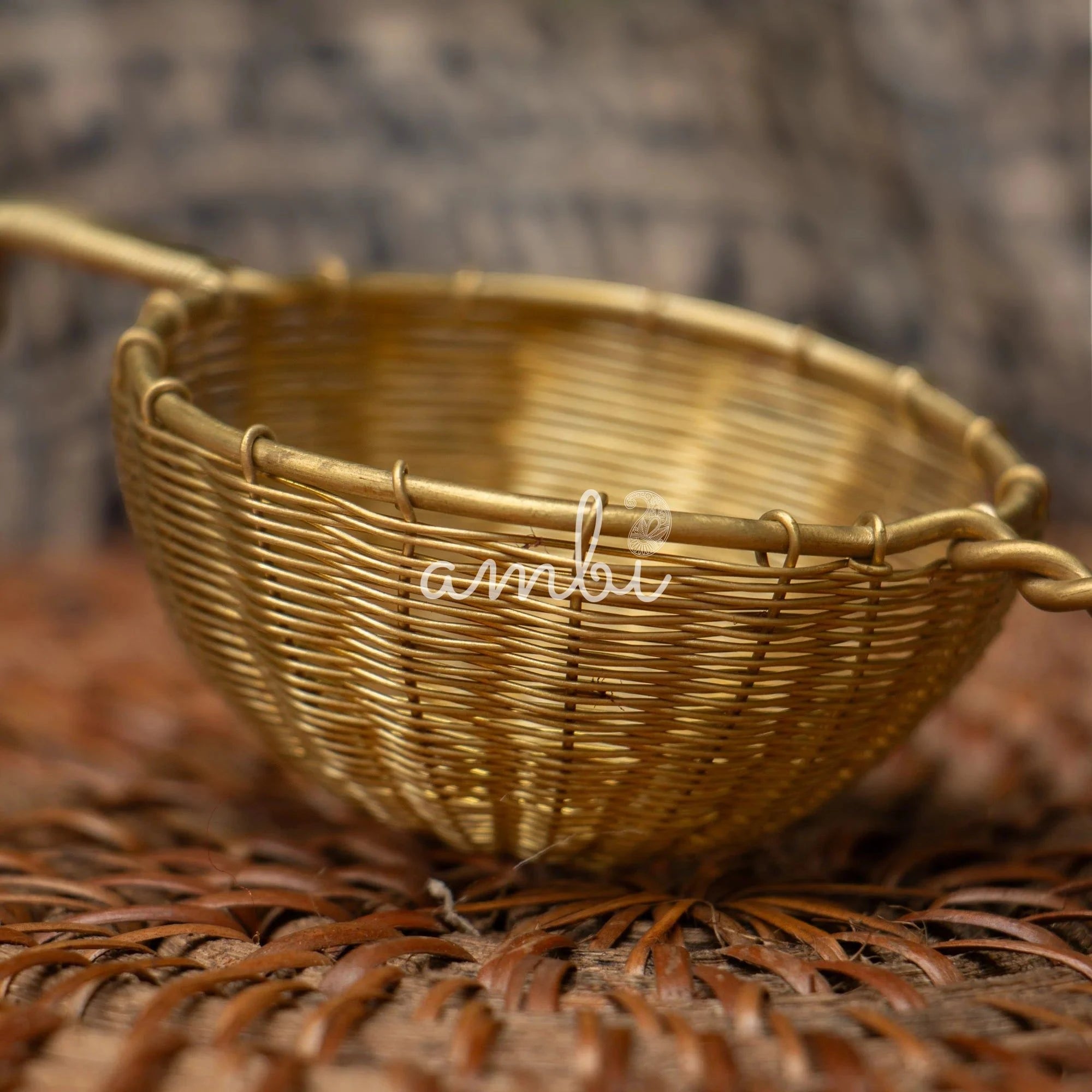 Handmade Brass Wire Mesh Tea Strainer - Small - Gold