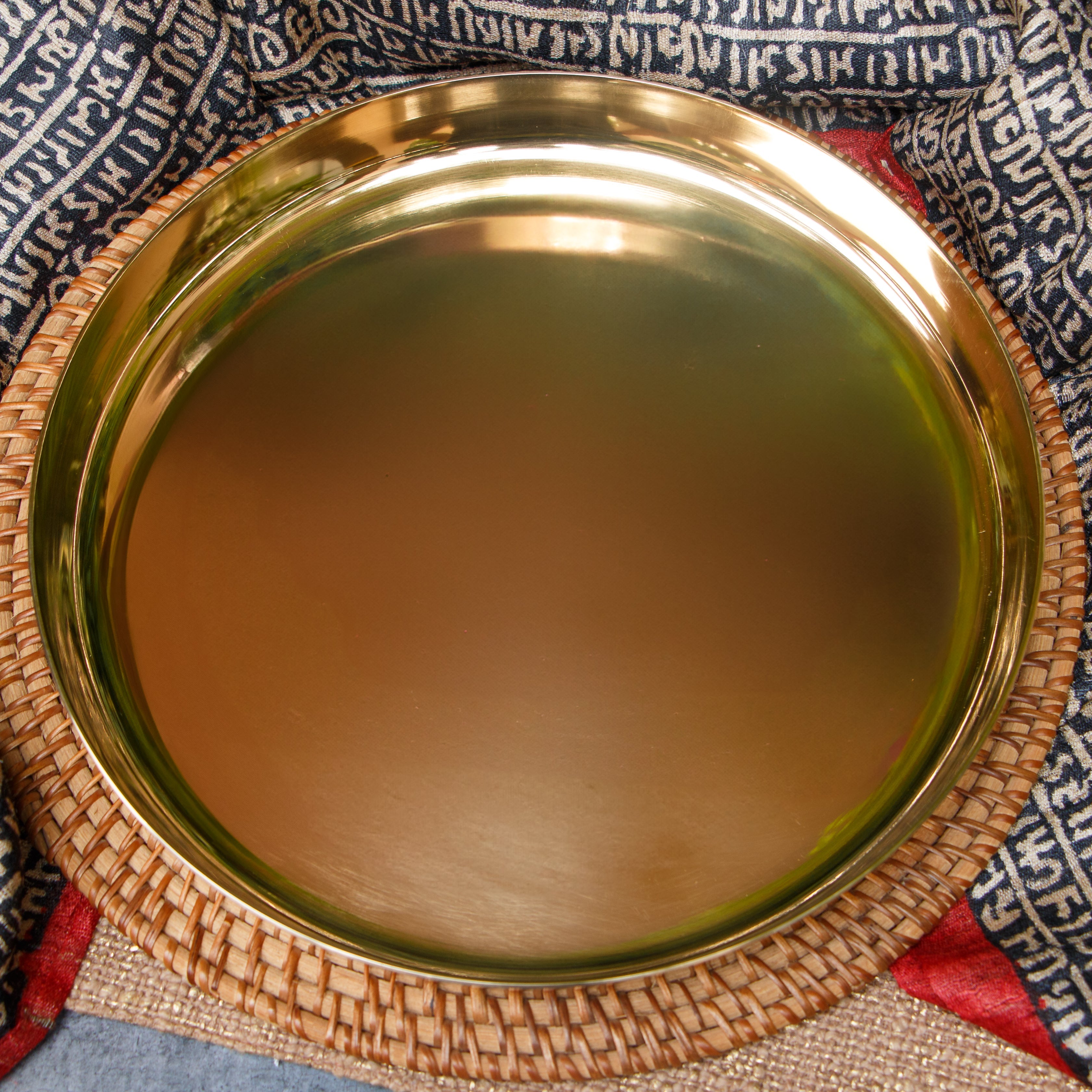 Ambi Pure Brass Heavy Thali for Pooja / Serving Food 10 inch
