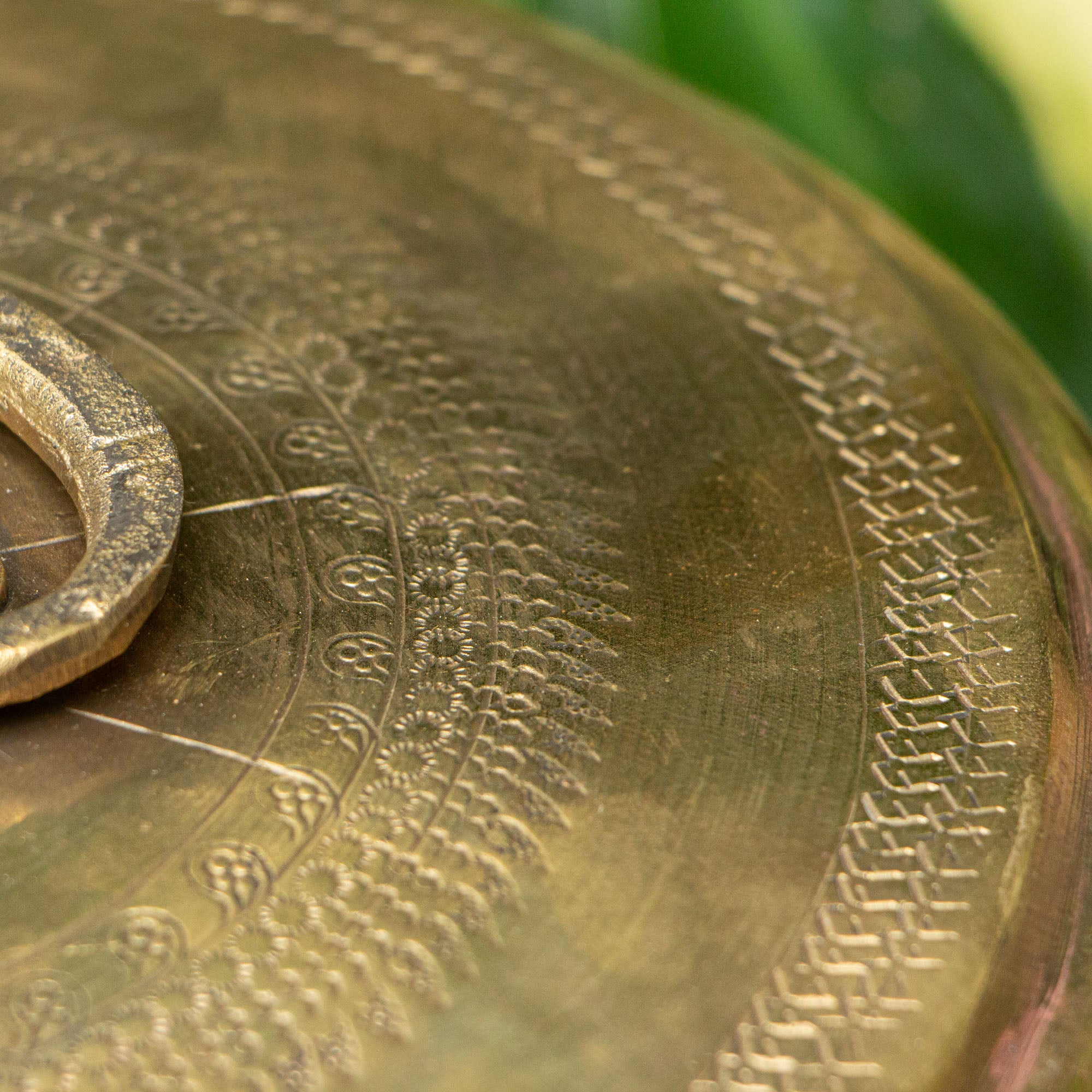 Ambi Pure Brass Rare True Vintage Roti Box on Legs - Large 10 inches Diameter