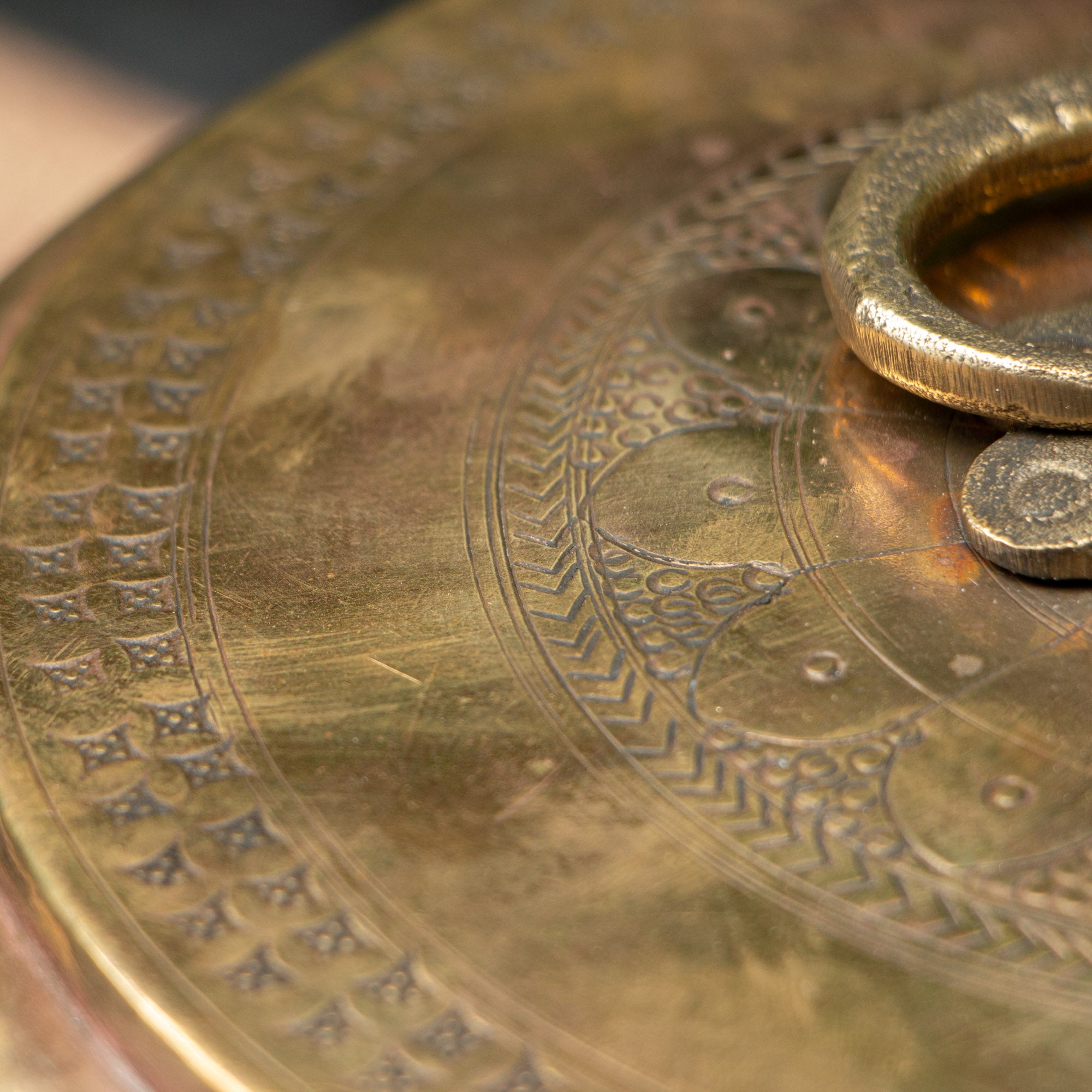 Ambi Pure Brass Rare True Vintage Roti Box on Legs - Large 10 inches Diameter