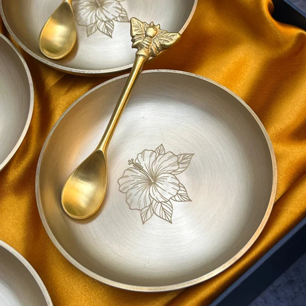 Ambi Hibiscus-Etched Pure Kansa Plate and Brass Spoon Gift Box | Set of 6