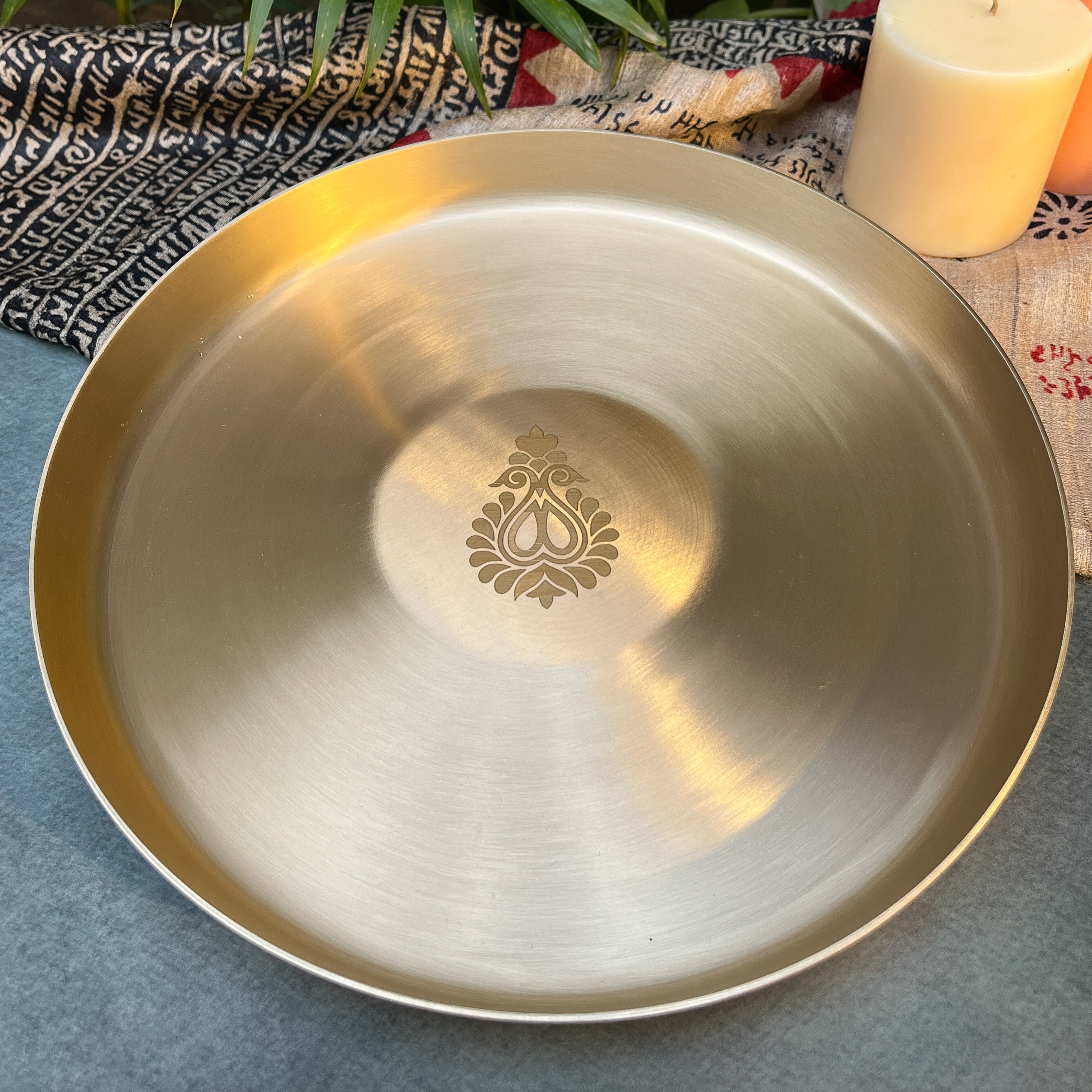 AMBI 100% Pure Kansa Dining Plate / Thali / Pooja Plate with Laser Cut Paisley Design- 12 Inch