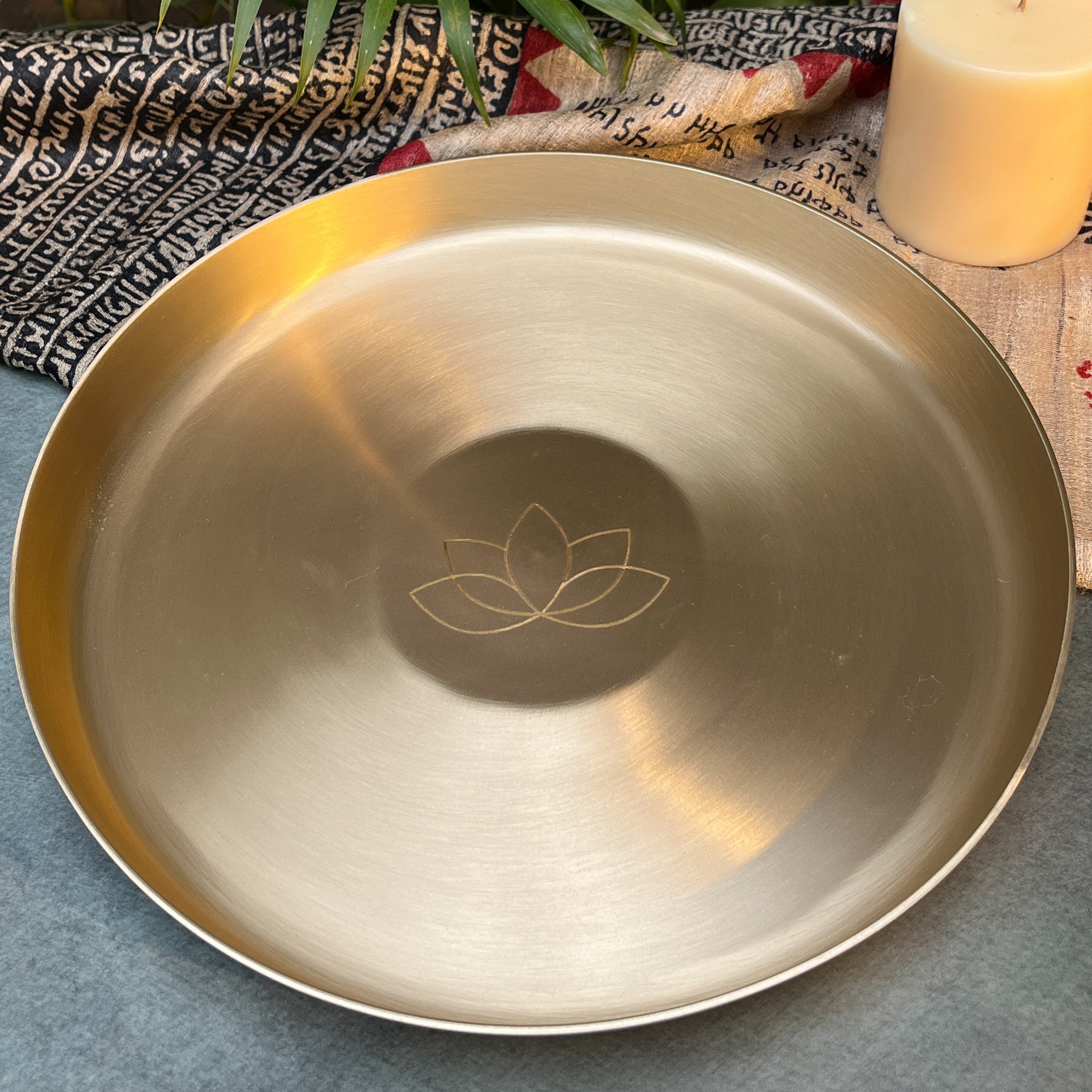 AMBI 100% Pure Kansa Dining Plate / Thali / Pooja Plate with Laser Cut Lotus Design- 12 Inch