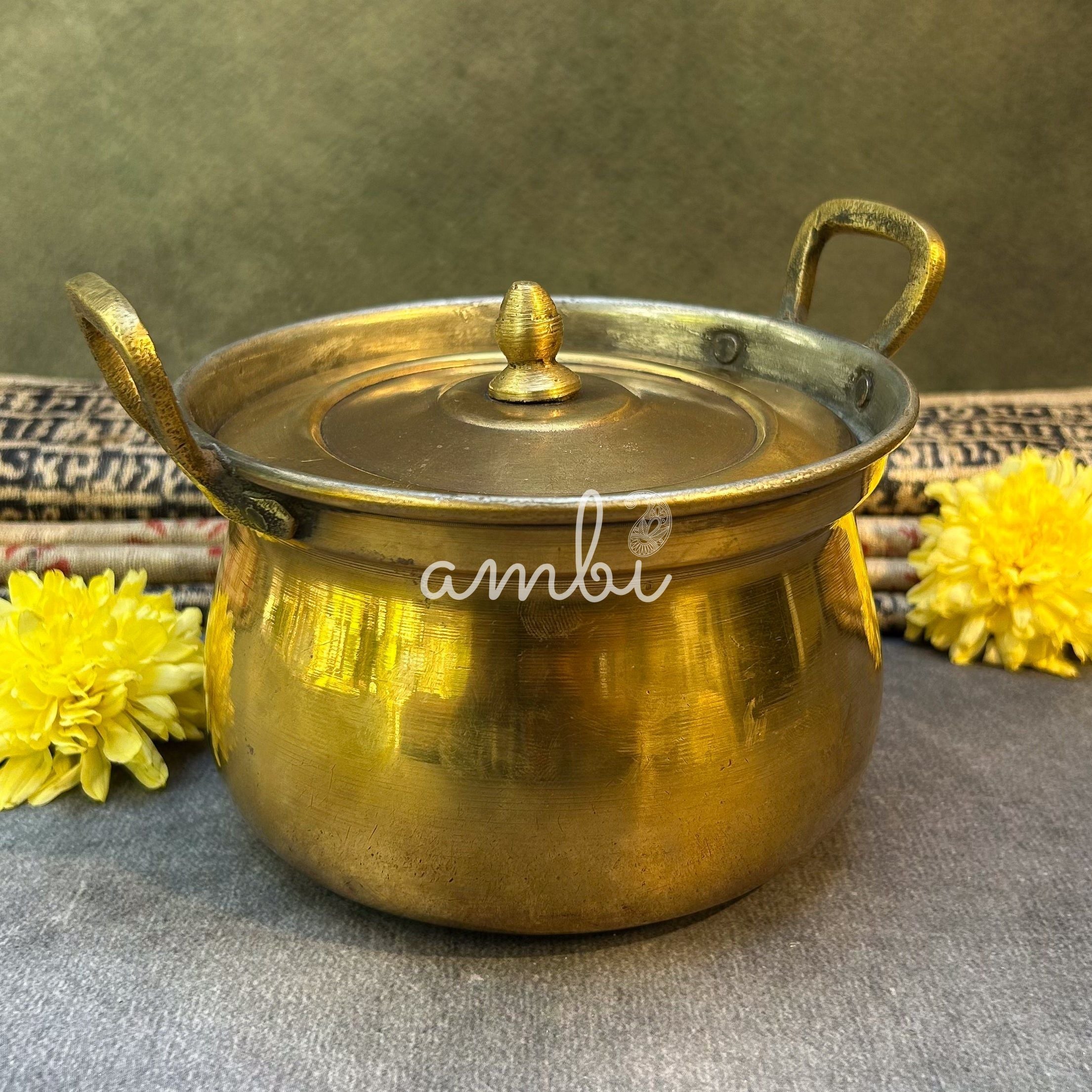 Ambi Traditional Pure Brass Handi Cook and Serve Bowl / Handi with Lid & Side Handles