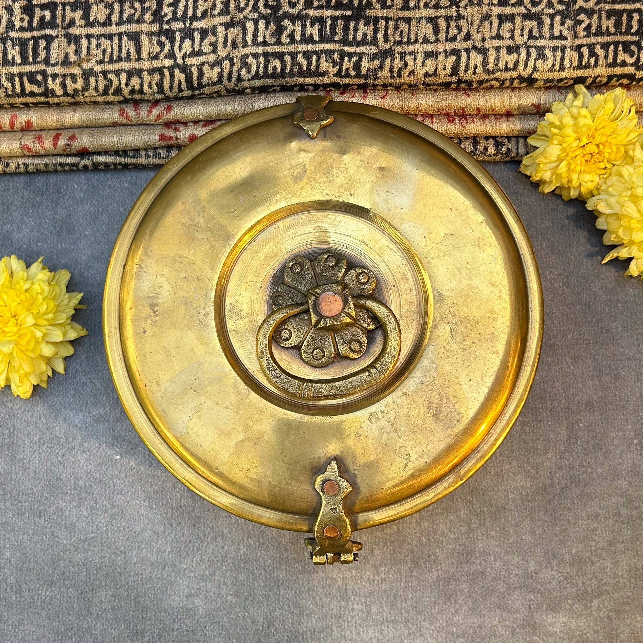Handcrafted Vintage Elegant Brass Box - 7 inches diameter