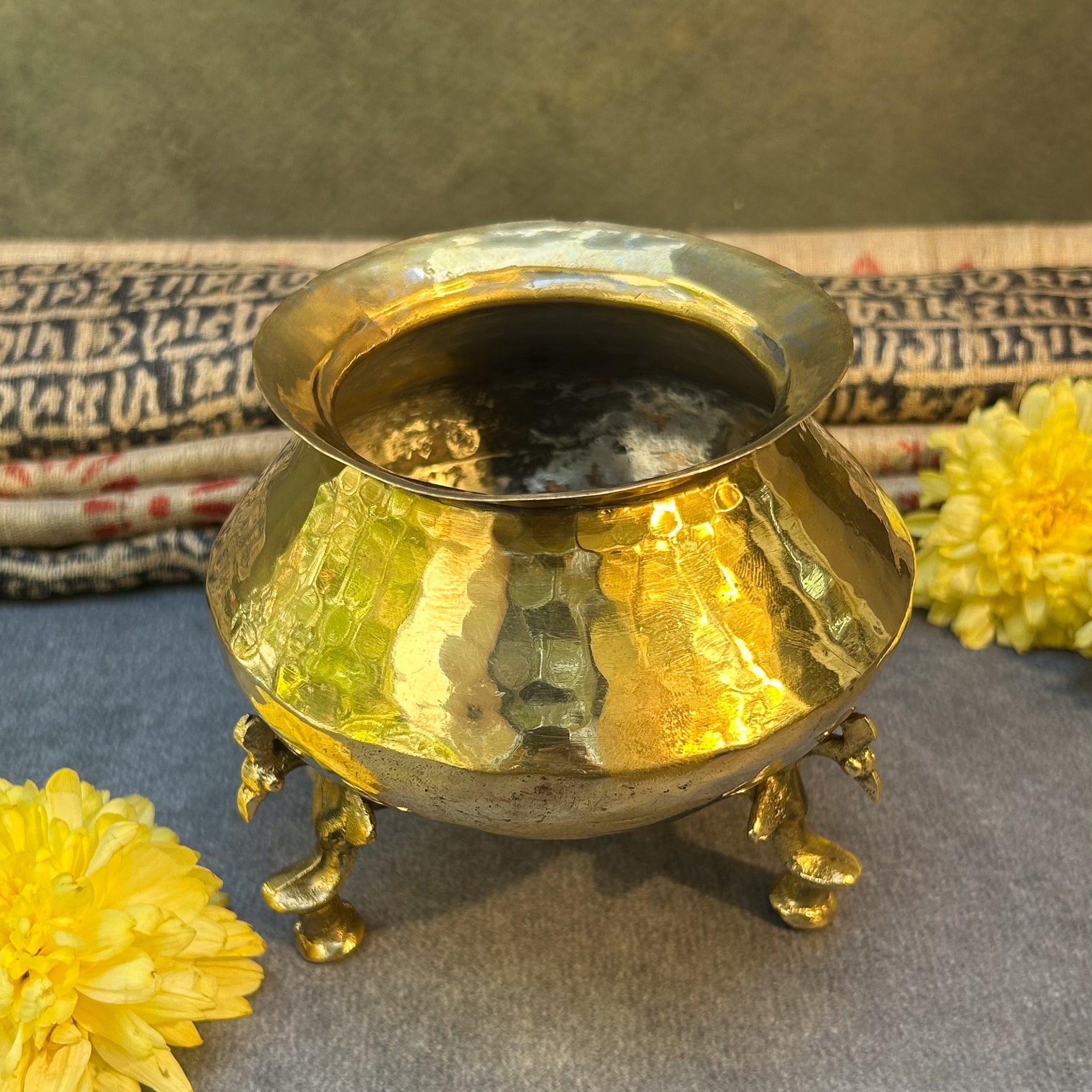 Ambi Vintage Hand-Hammered Pure Brass Water Pot with Ornate Legs - Small
