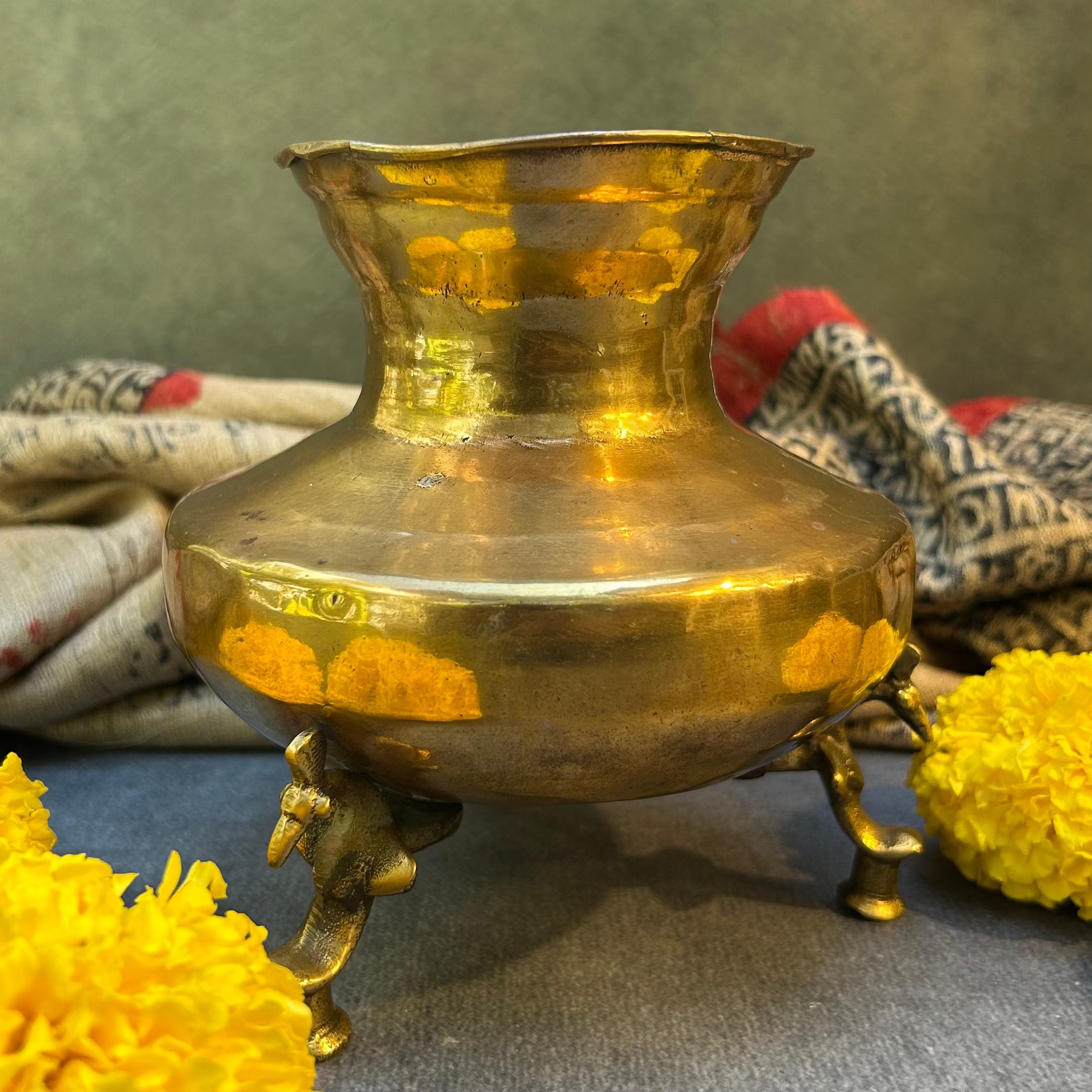 Ambi Handcrafted Vintage Style Brass Ritual Pot with Animal Motif Legs