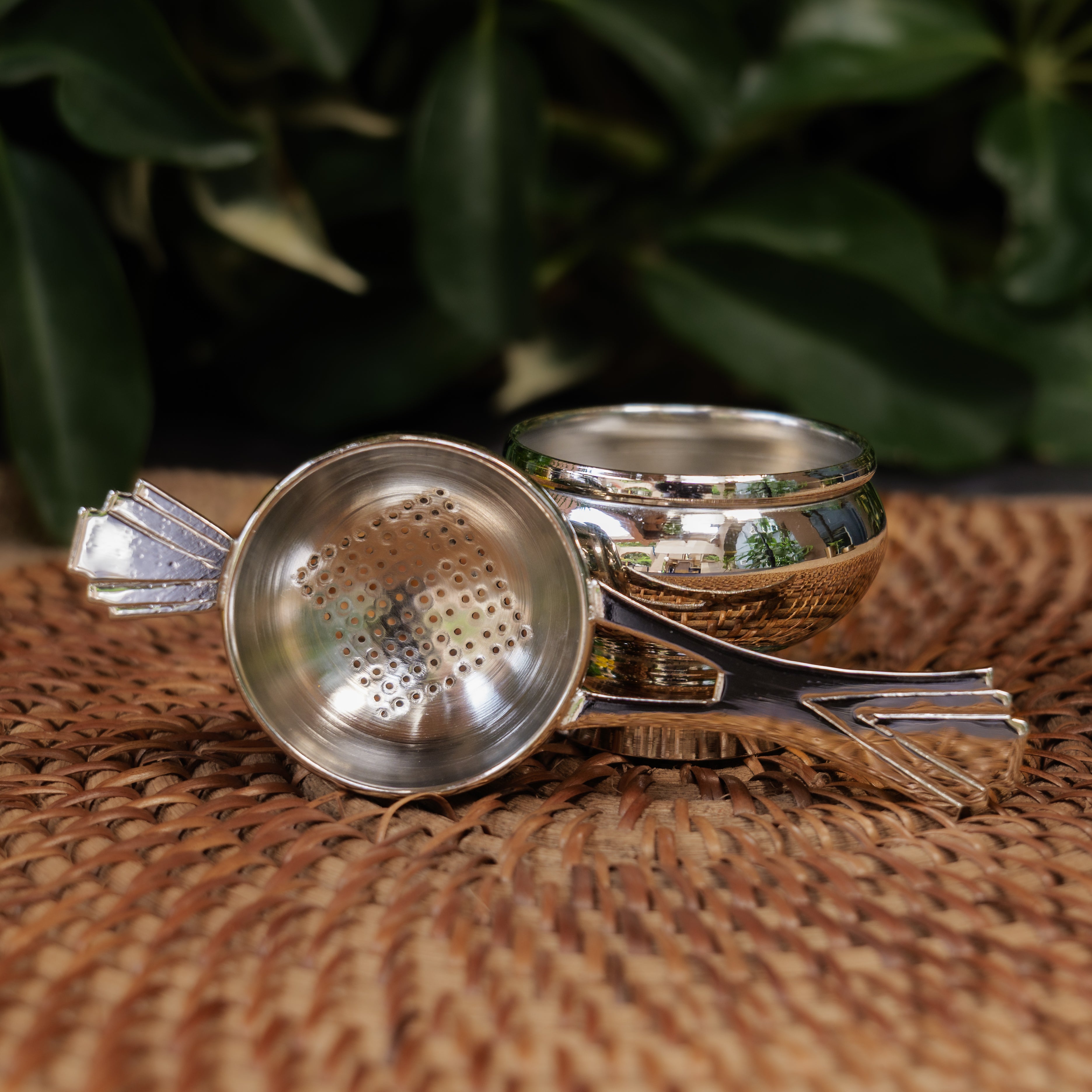 Victorian Style Brass Medium Sized Tea Strainer with Matte Finish and Resting Pot - Silver