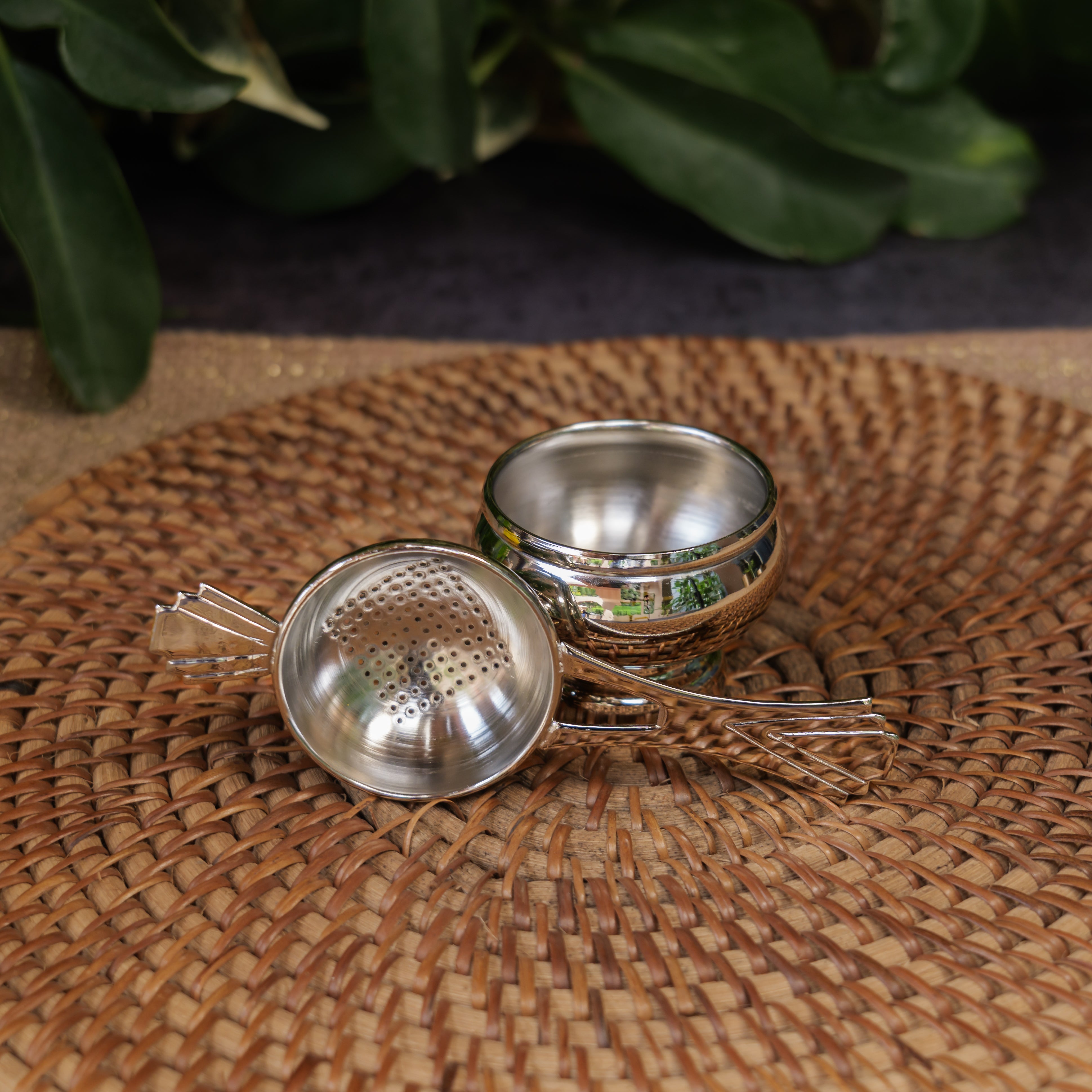 Victorian Style Brass Medium Sized Tea Strainer with Matte Finish and Resting Pot - Silver