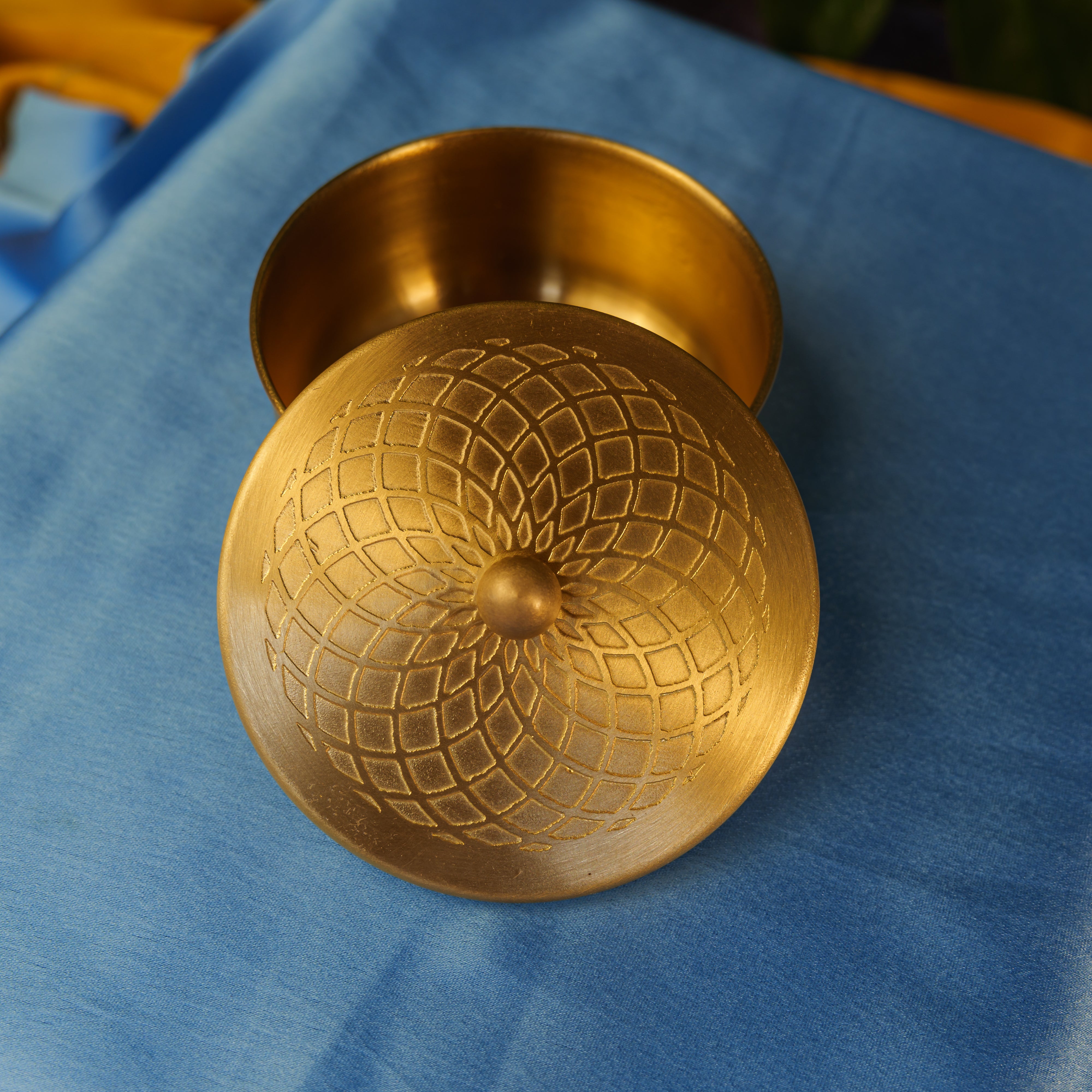 Pure Brass Small Nut / Trinket Jar Box - 3.5 inches Diameter - Spiral Design