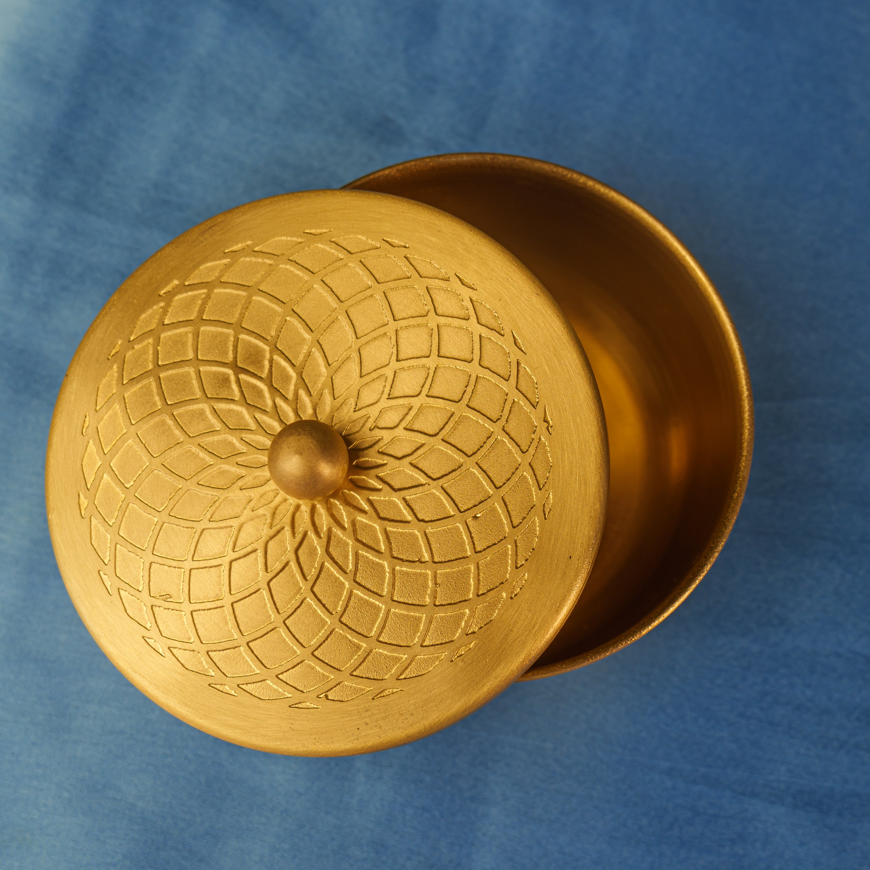 Pure Brass Small Nut / Trinket Jar Box - 3.5 inches Diameter - Spiral Design