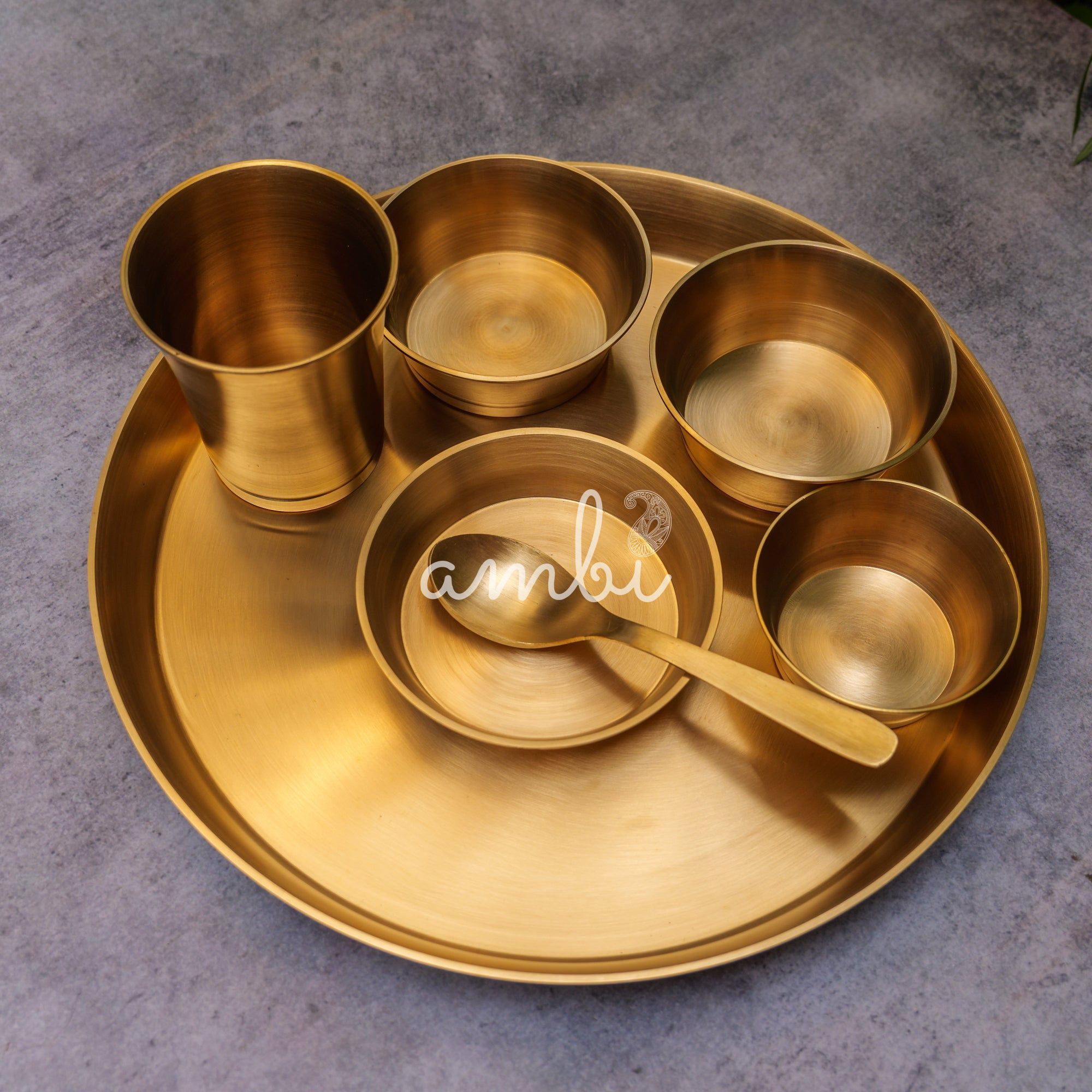 Ambi Pure Brass Fluid Grace' Ethnic Thali Set of 7 - Heavy Make