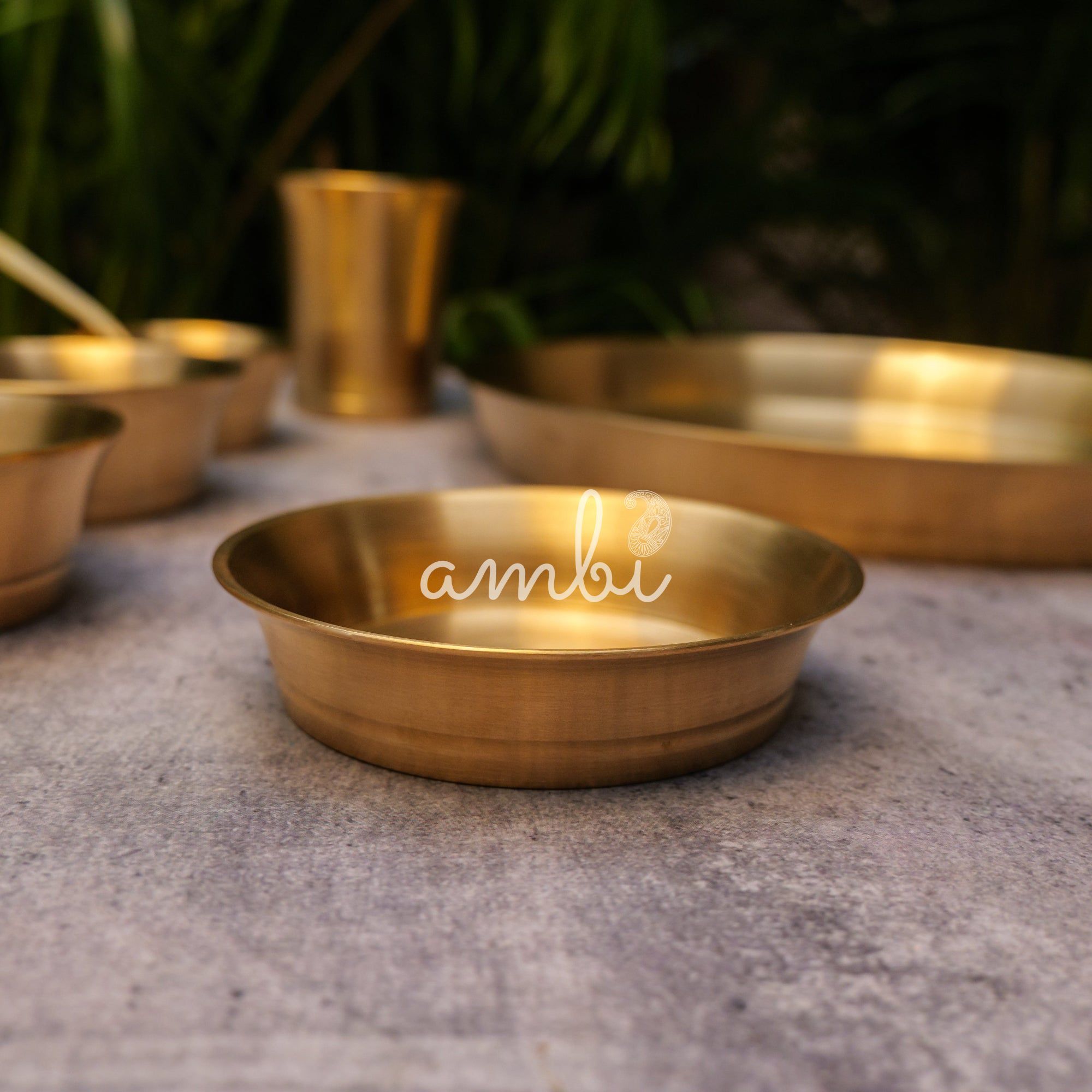Ambi Pure Brass Fluid Grace' Ethnic Thali Set of 7 - Heavy Make