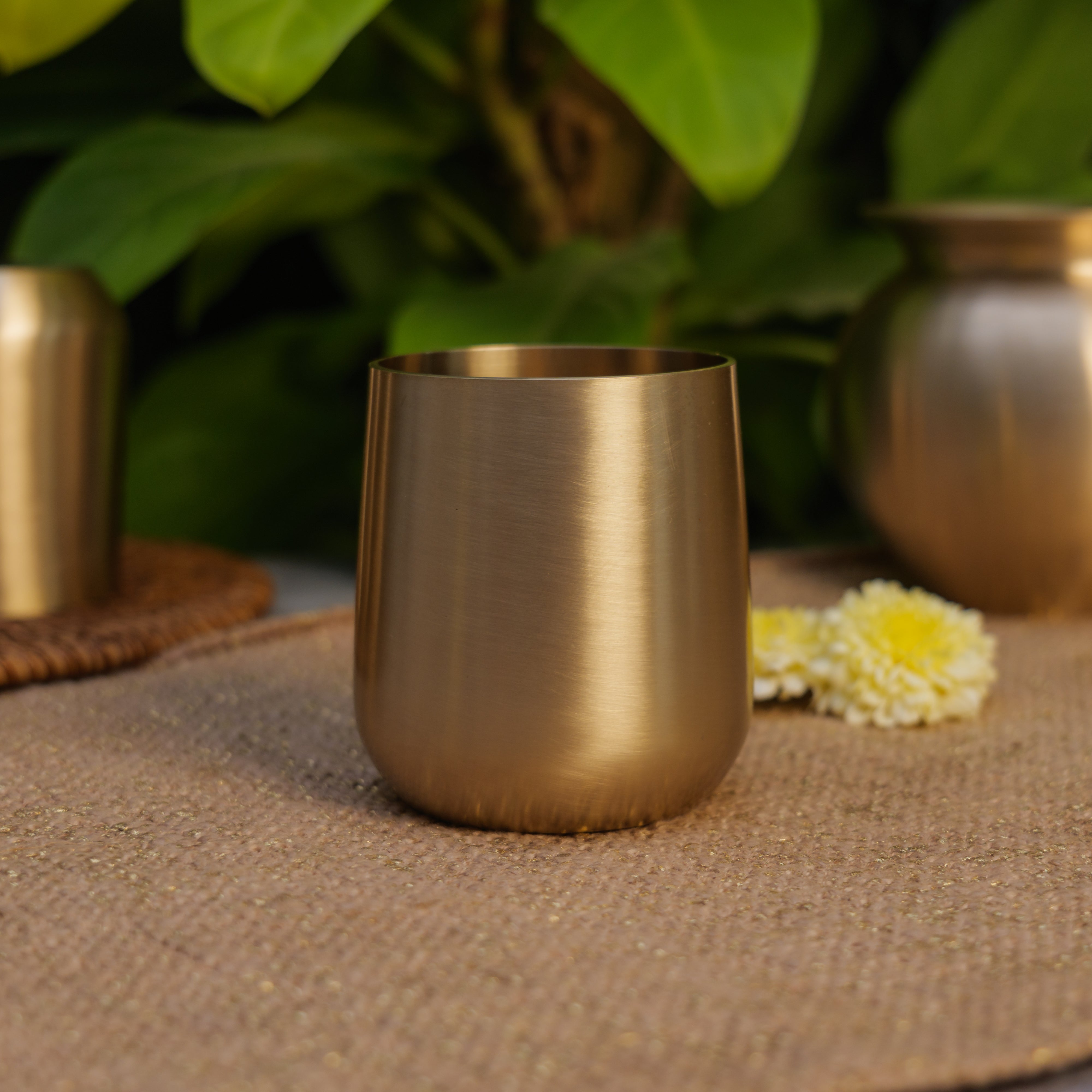 Ambi Pure Brass Urban Style Glass – Handcrafted Drinkware for Elegant Dining