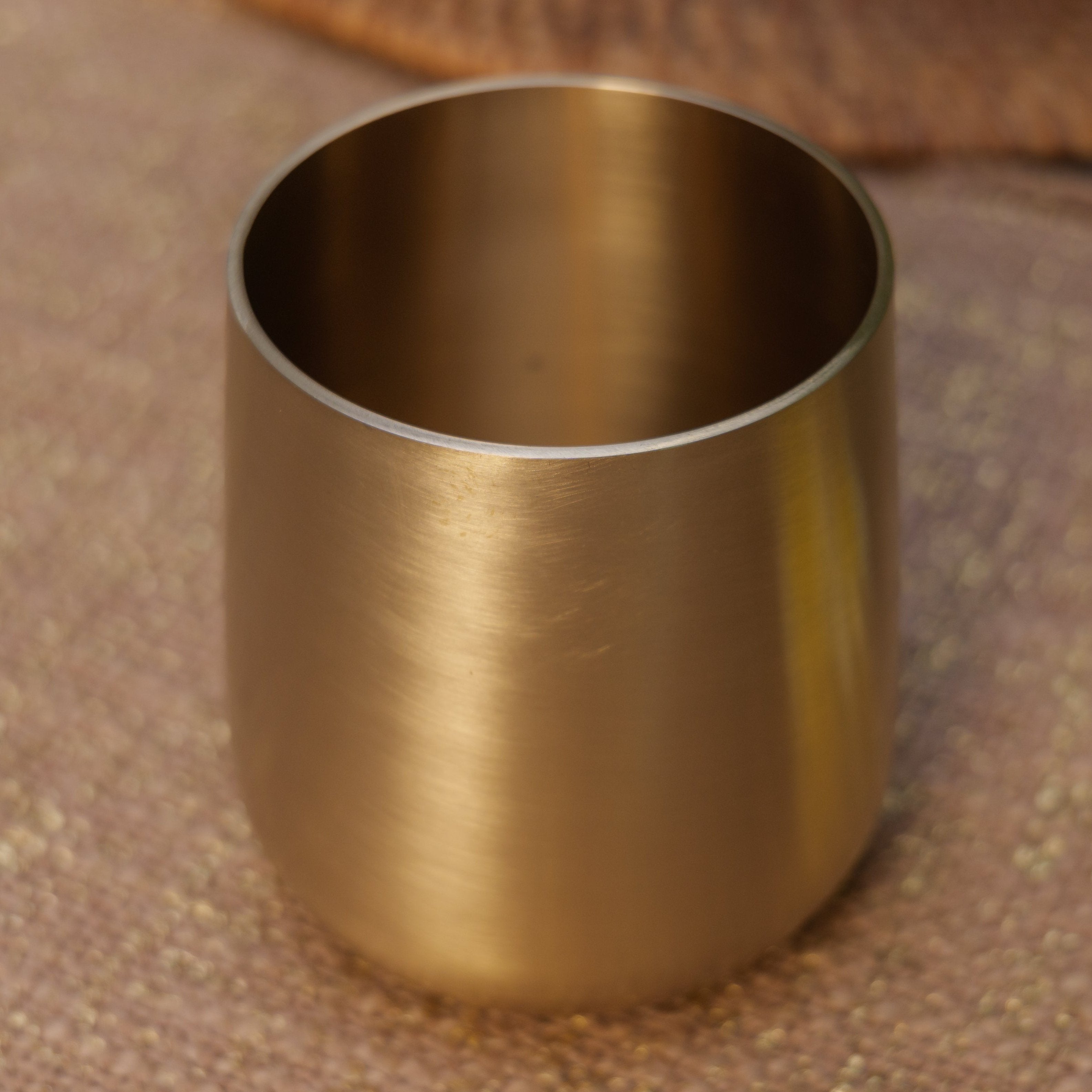Ambi Pure Brass Urban Style Glass – Handcrafted Drinkware for Elegant Dining