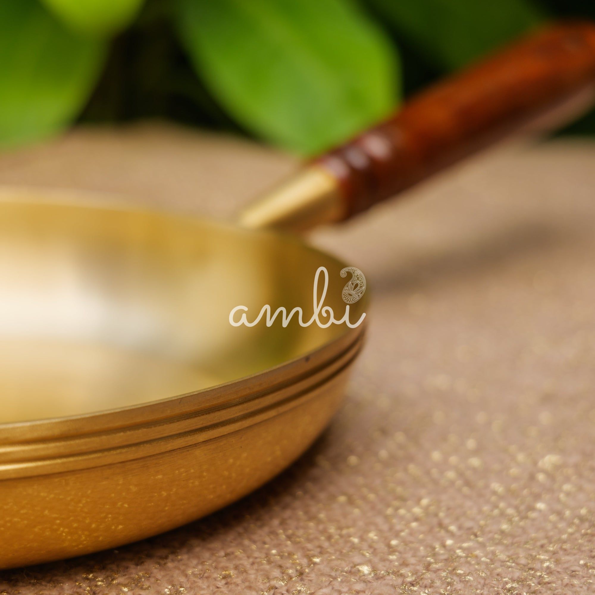 Ambi Exquisite Brass Fry Pan with Wooden handle - 8 Inches Diameter