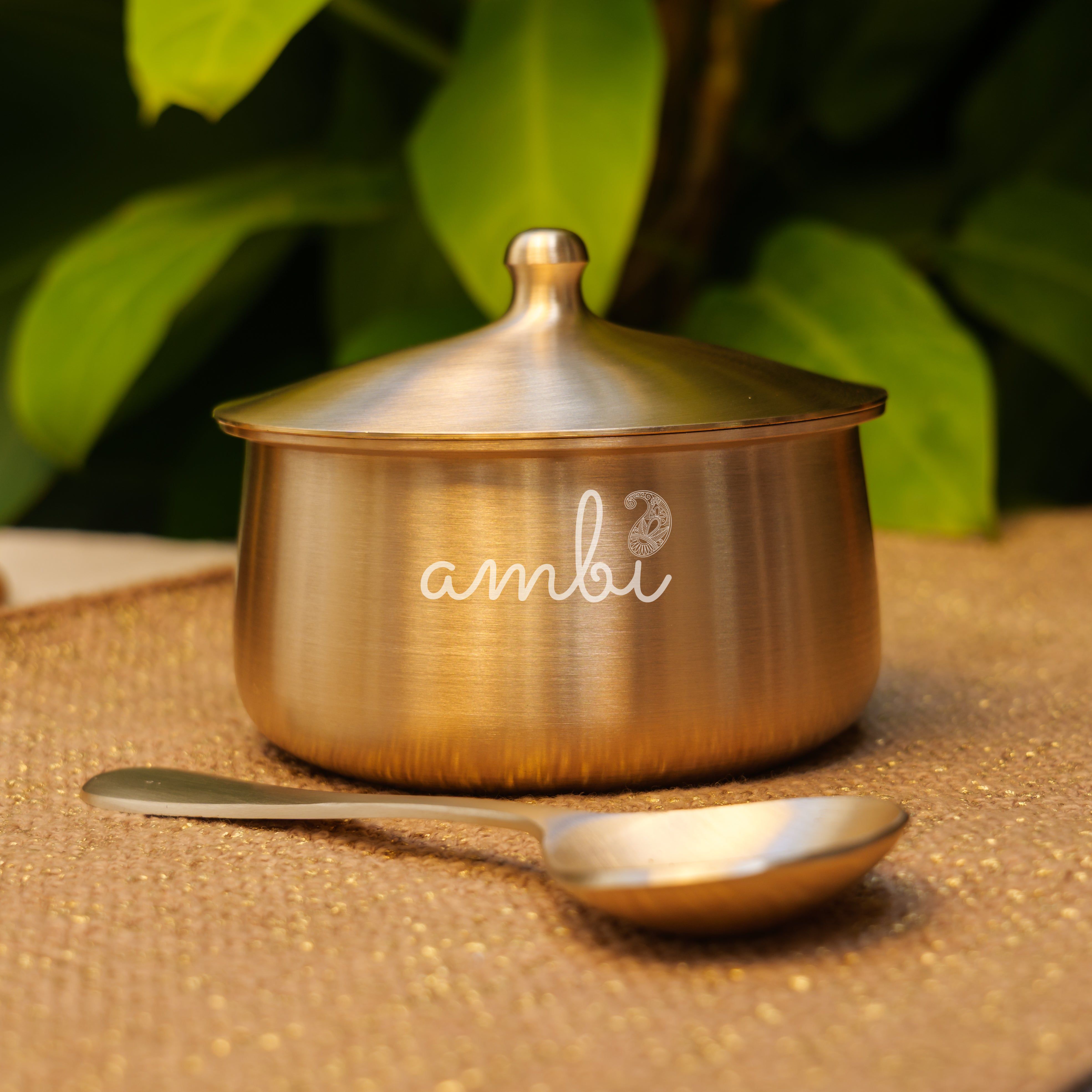 Very Vogue Pure 100% Lead Free Kansa Serving Bowl Handi with Serving Spoon - Size Small - 600 ML