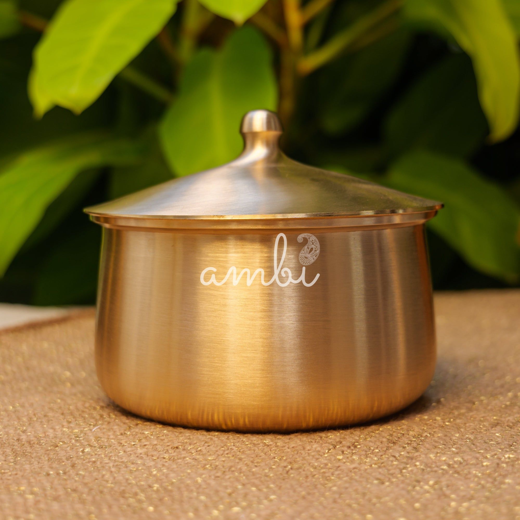 Very Vogue Pure 100% Lead Free Kansa Serving Bowl Handi with Serving Spoon - Size Medium- 1000 ML