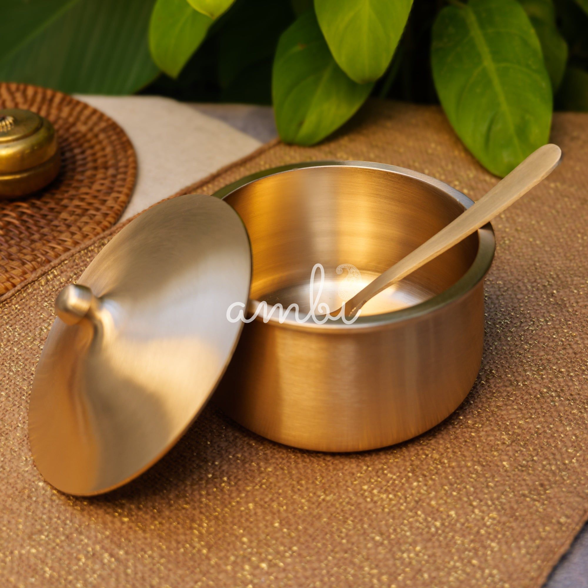 Very Vogue Pure 100% Lead Free Kansa Serving Bowl Handi with Serving Spoon - Size Medium- 1000 ML
