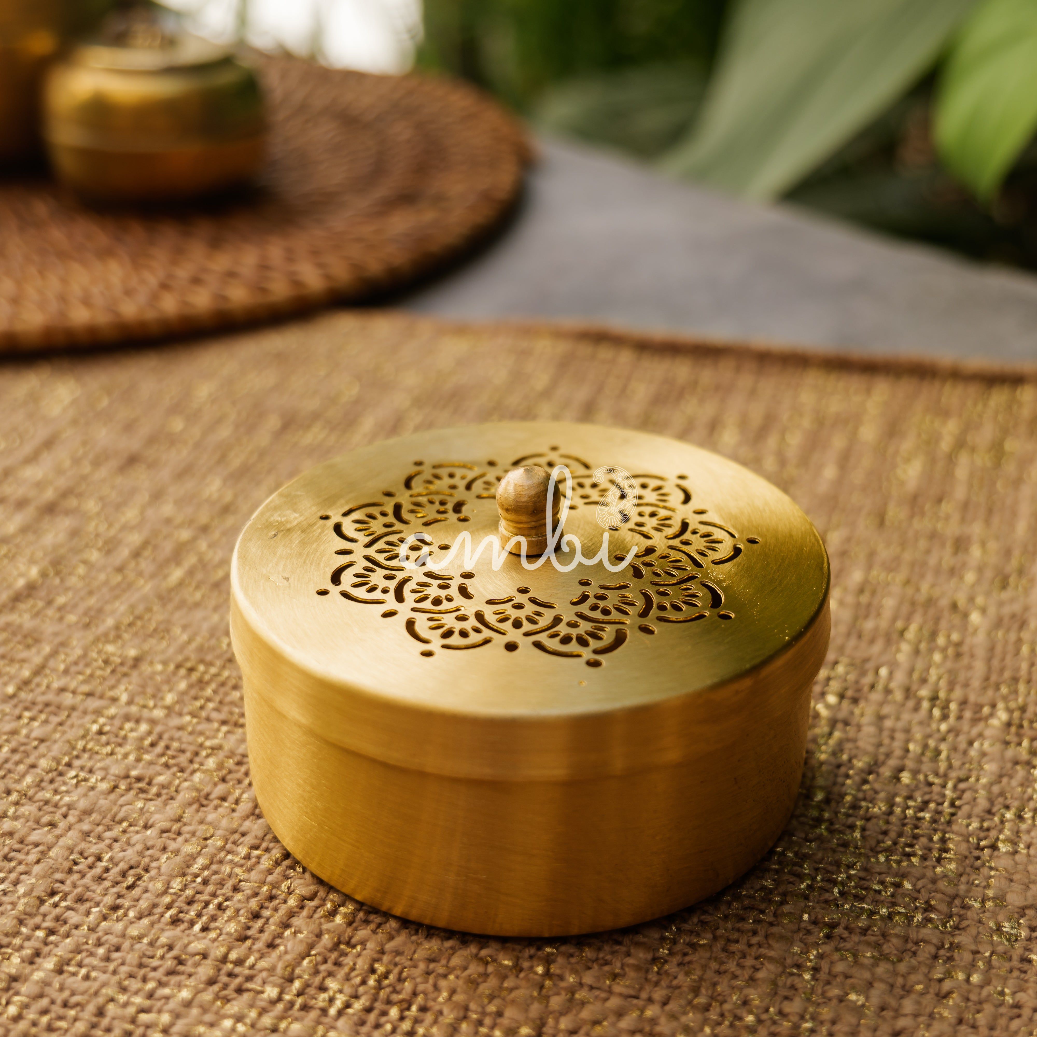 Brass Inlay Spice / Nut Storage Box - Star Design - 3.5 Inches Diameter