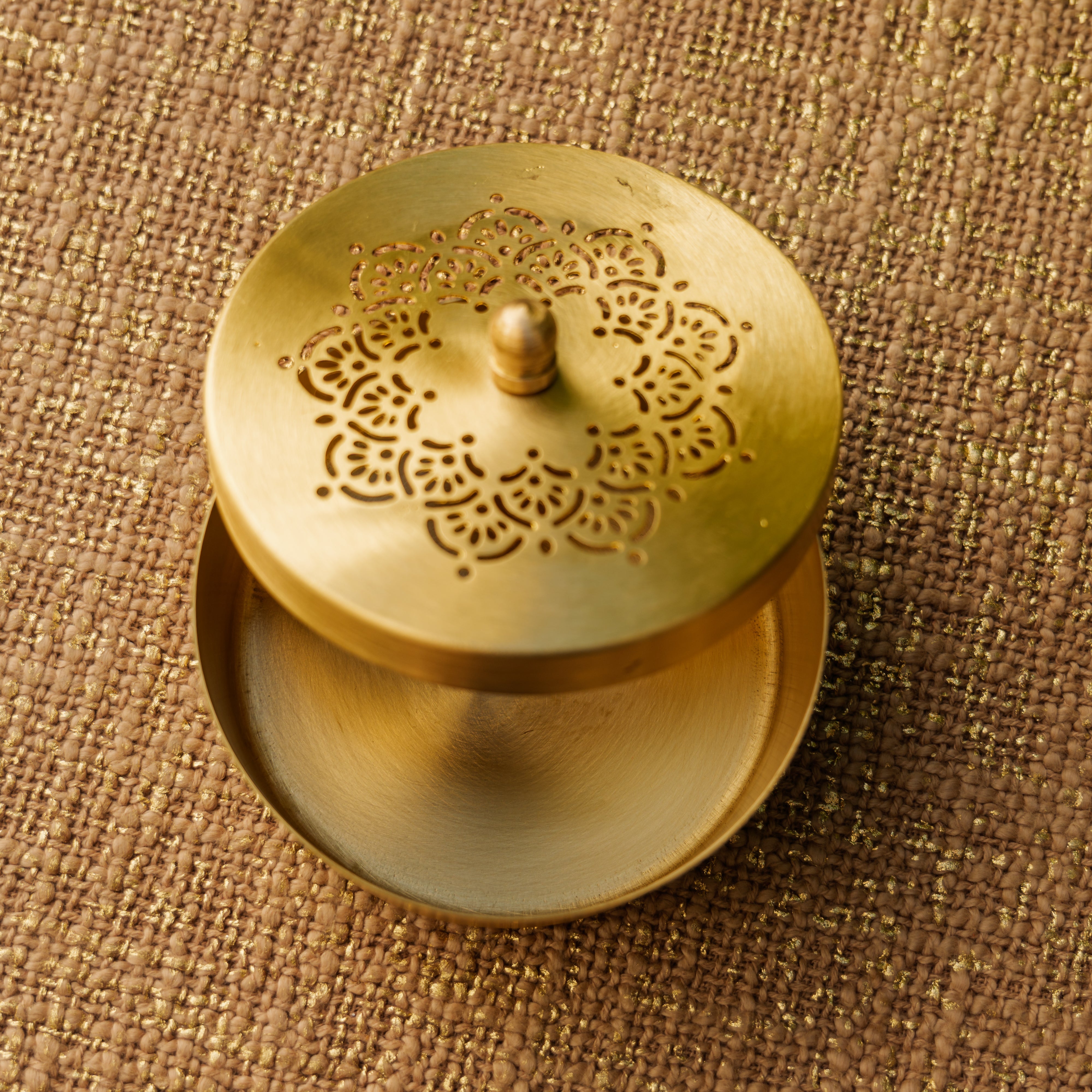 Brass Inlay Spice / Nut Storage Box - Star Design - 3.5 Inches Diameter