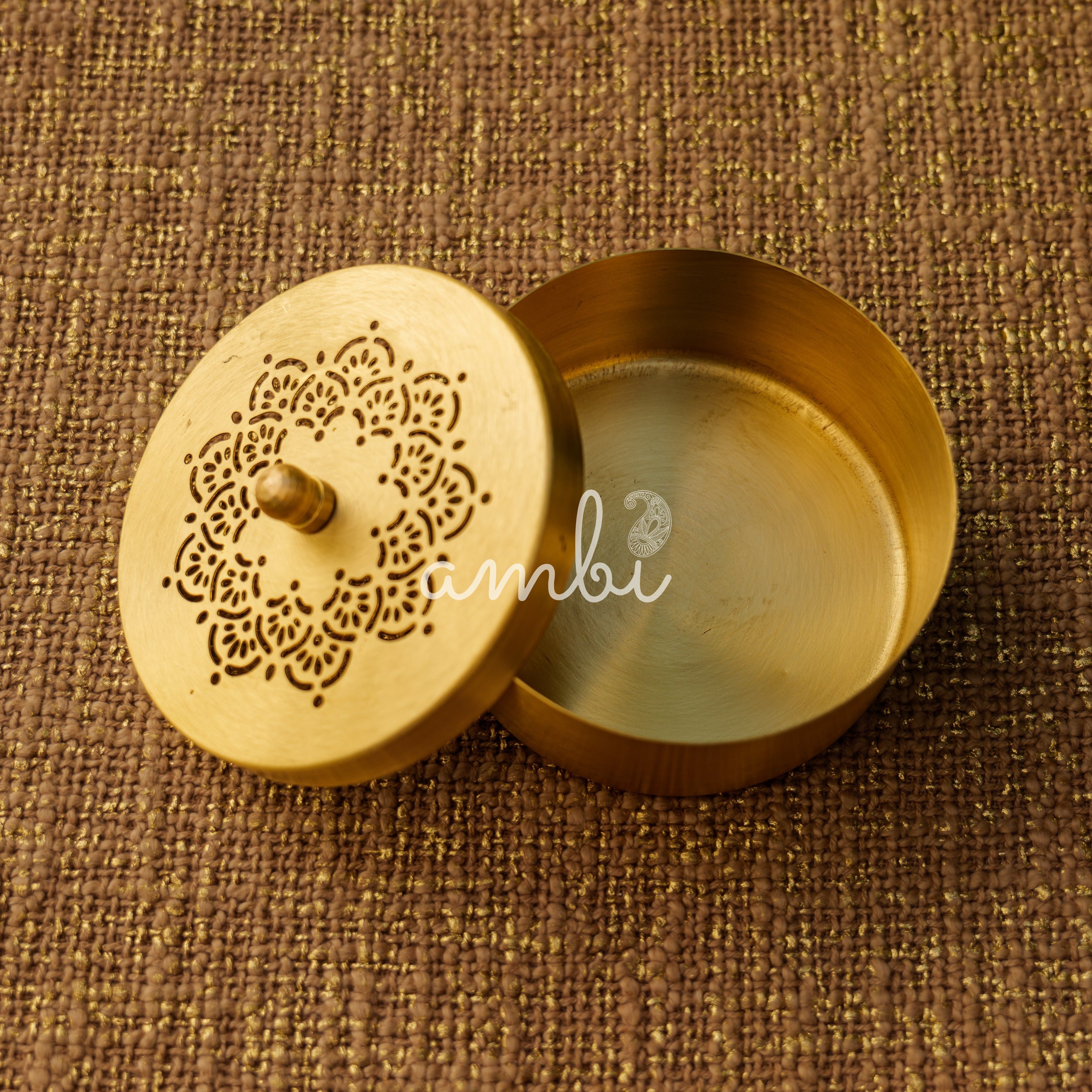 Brass Inlay Spice / Nut Storage Box - Star Design - 3.5 Inches Diameter