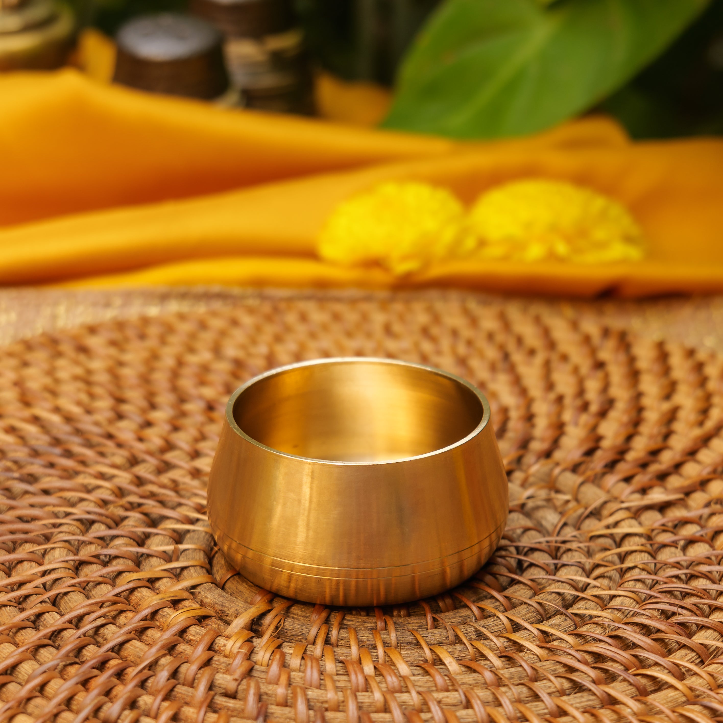 Ambi Pure 100% Lead Free Kansa Curved Thali Set - Set of 6 pieces - Matt Finish Heavy Masterpiece