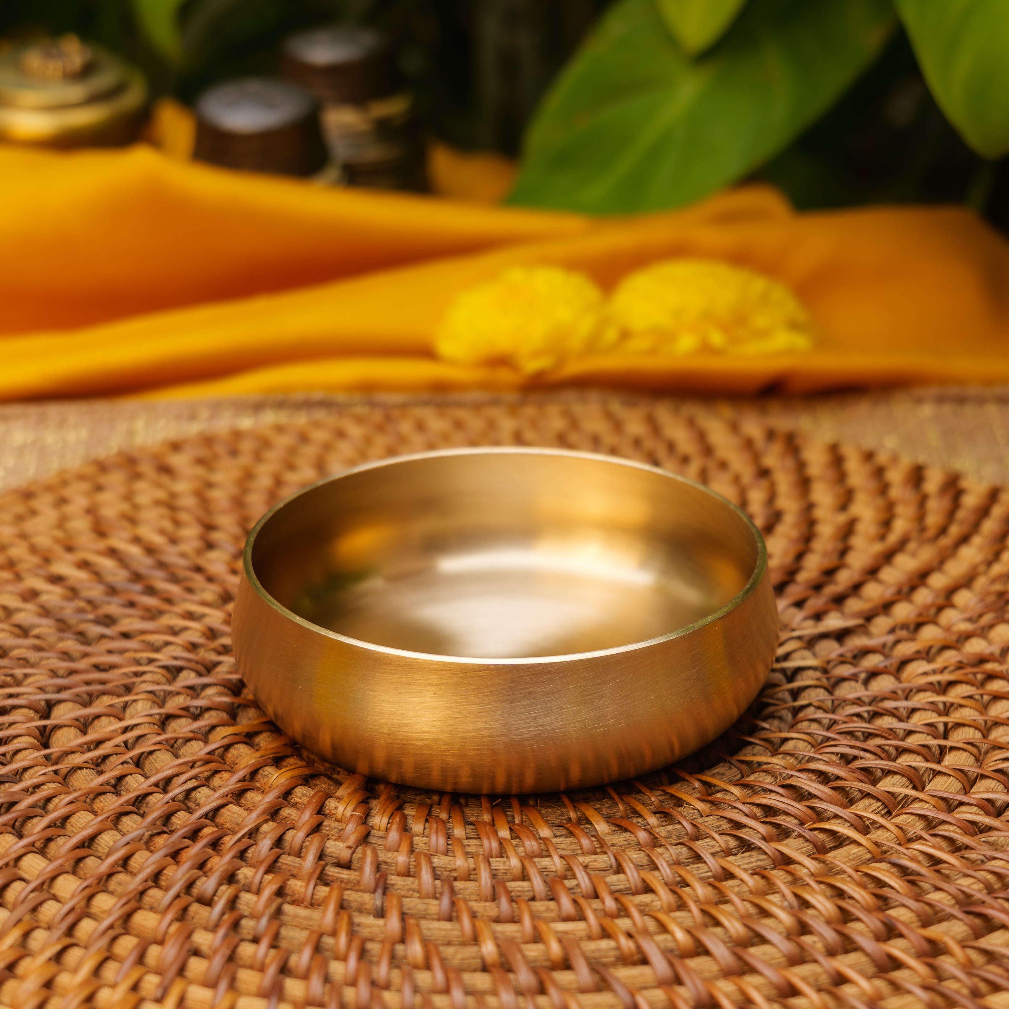 Ambi Pure 100% Lead Free Kansa Curved Thali Set - Set of 6 pieces - Matt Finish Heavy Masterpiece