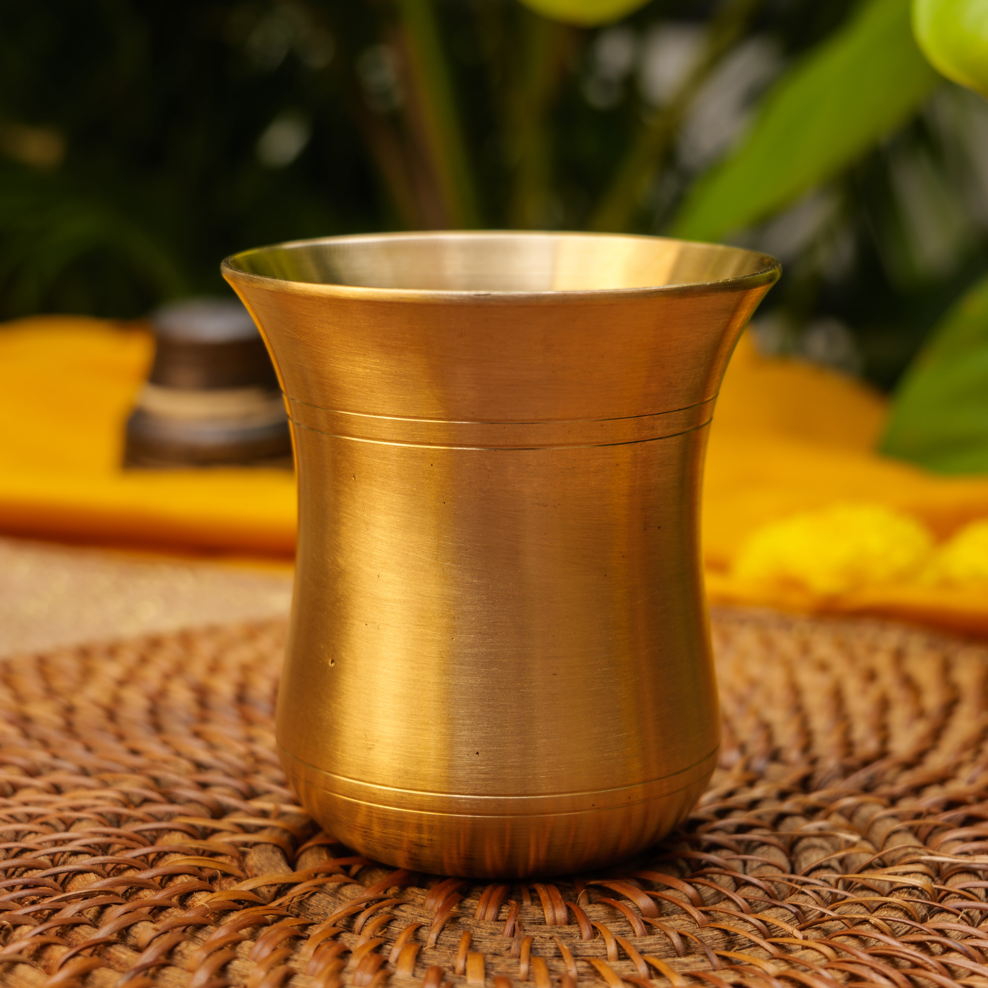 Curved Brass Thali Set - Set of 7 pieces - Matt Finish - Heavy Grade