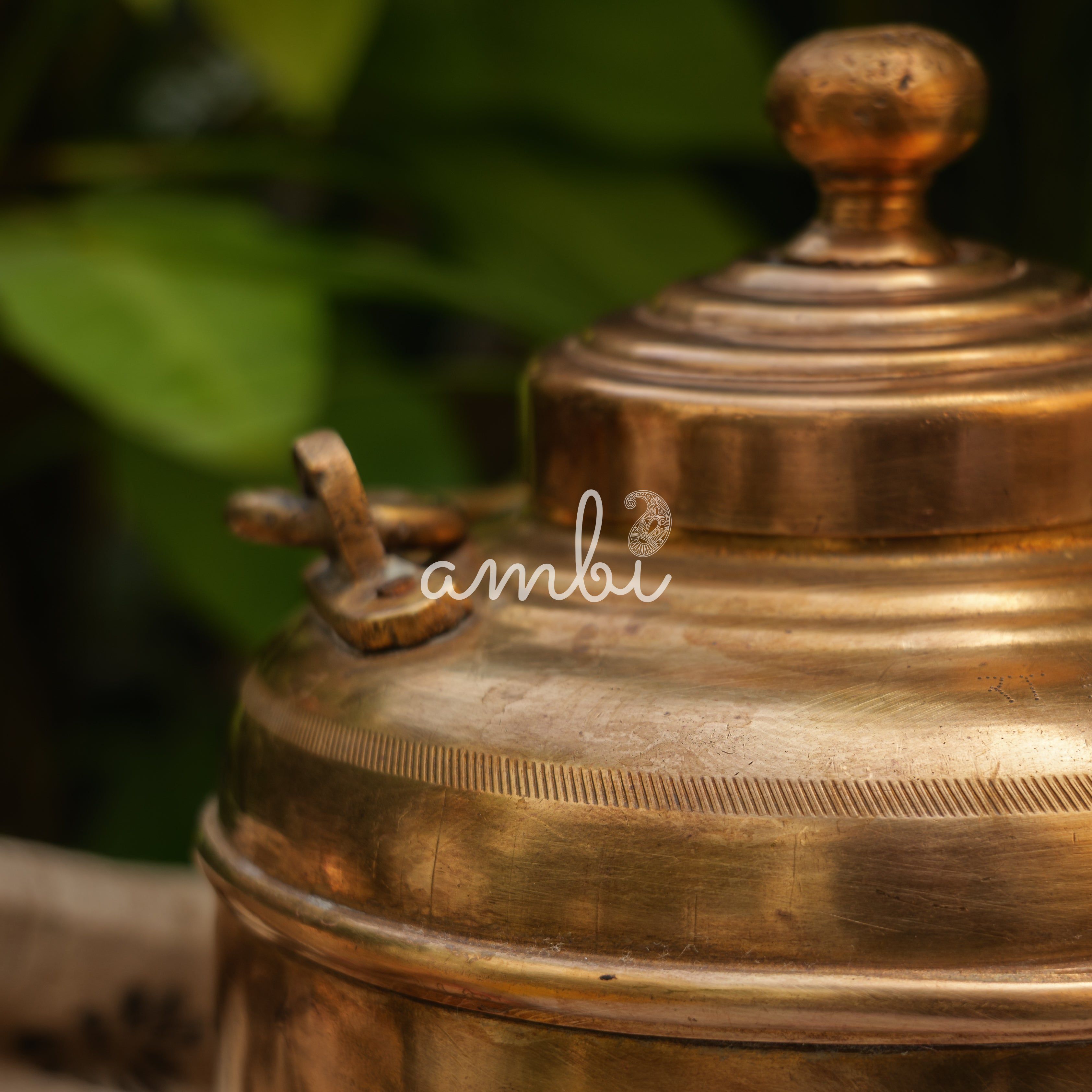 Vintage Brass Barni - 5 L - Heavy Make - Statement Piece