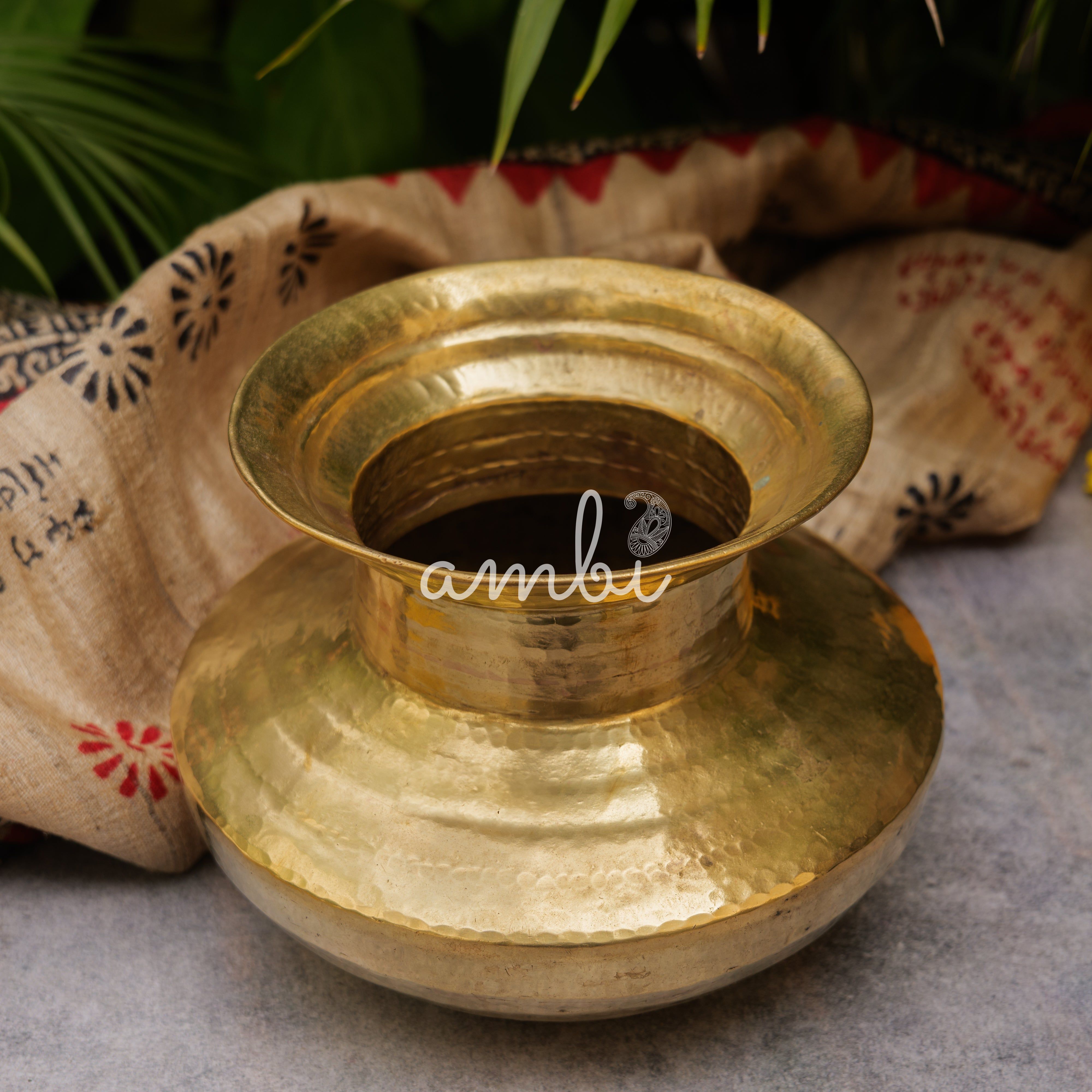 Vintage Water Mataka - 1.5 L - Long Neck - Planter / Vase