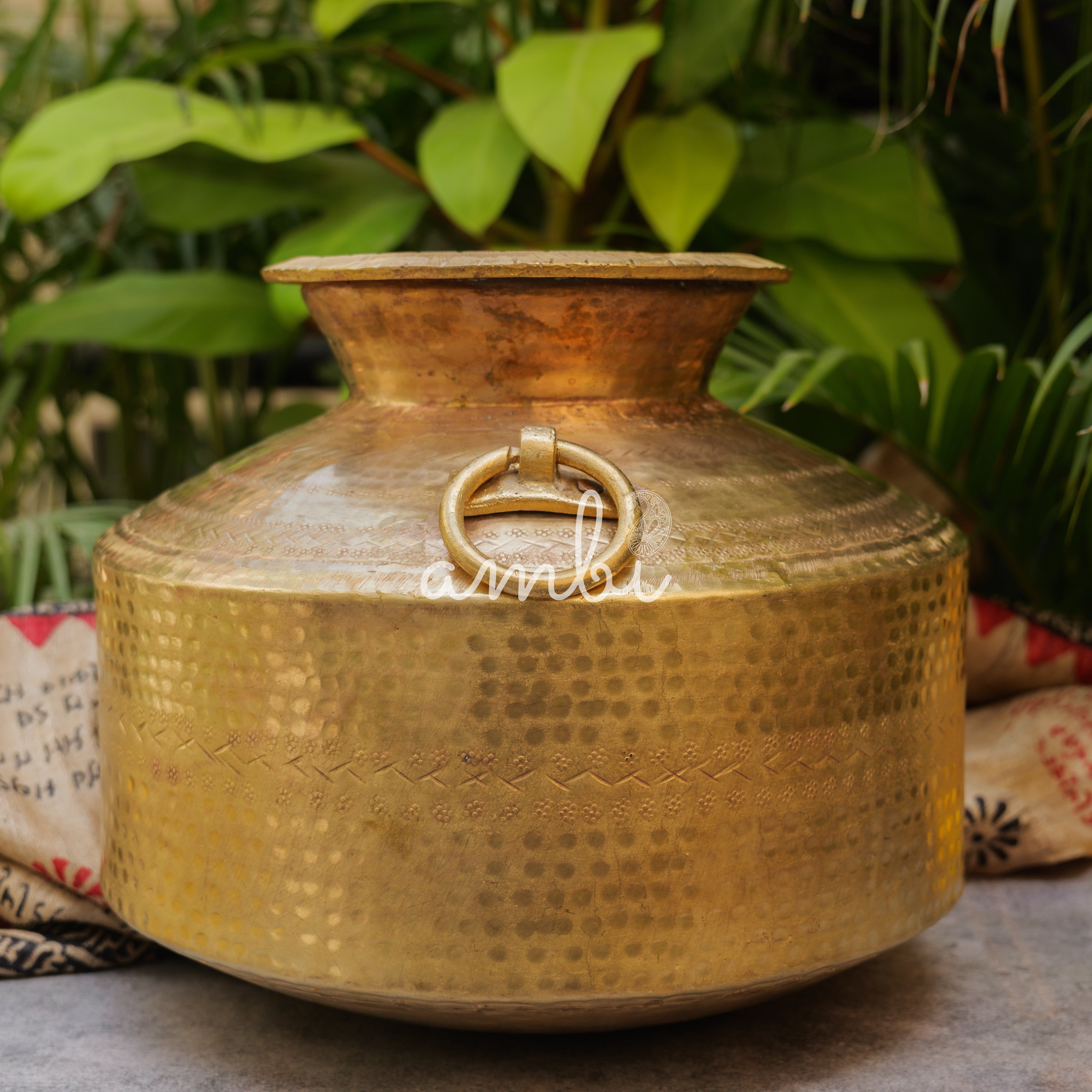 Hand Crafted Vintage Decorative Brass Rare Water Pot - Large - 10 L - Planter / Vase