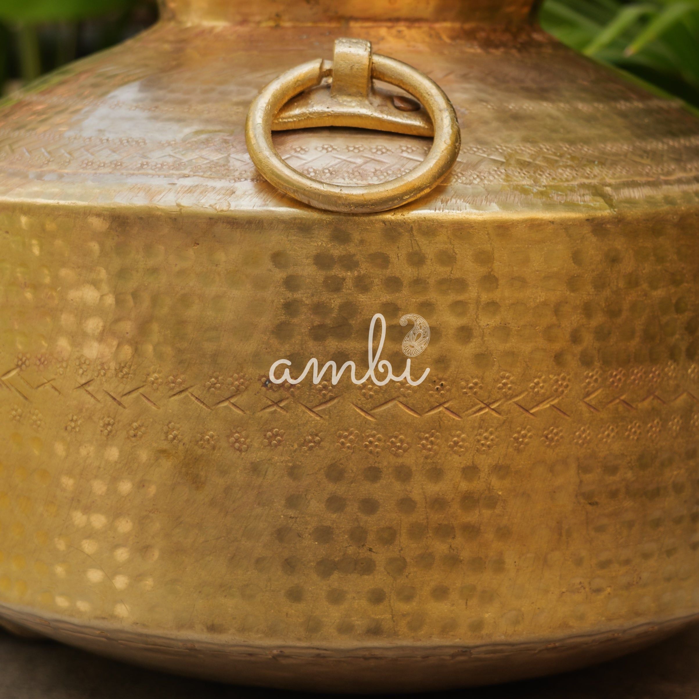 Hand Crafted Vintage Decorative Brass Rare Water Pot - Large - 10 L - Planter / Vase