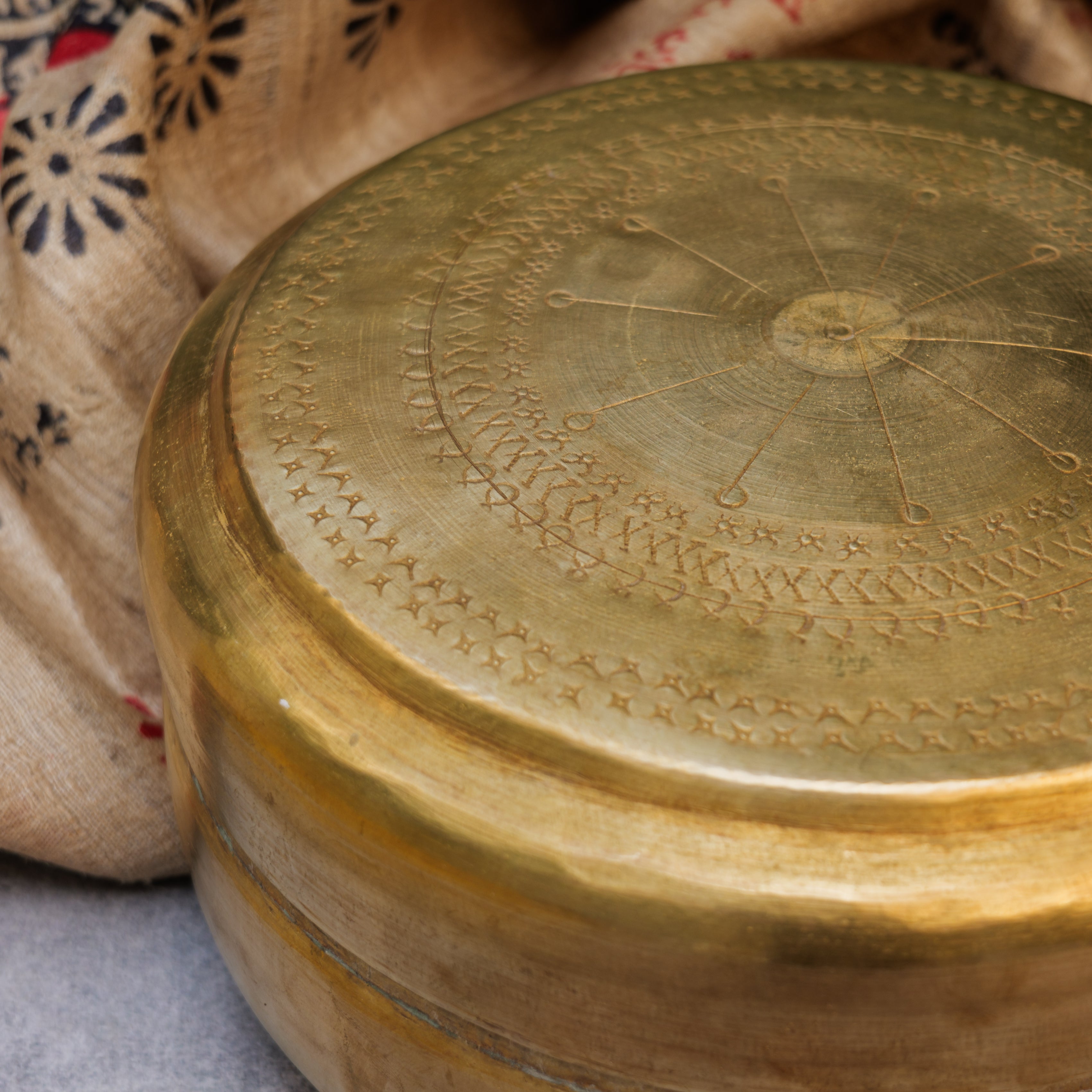 Heritage Vintage Brass Roti Box - Large - with Intricate Design - 7.5 Inches