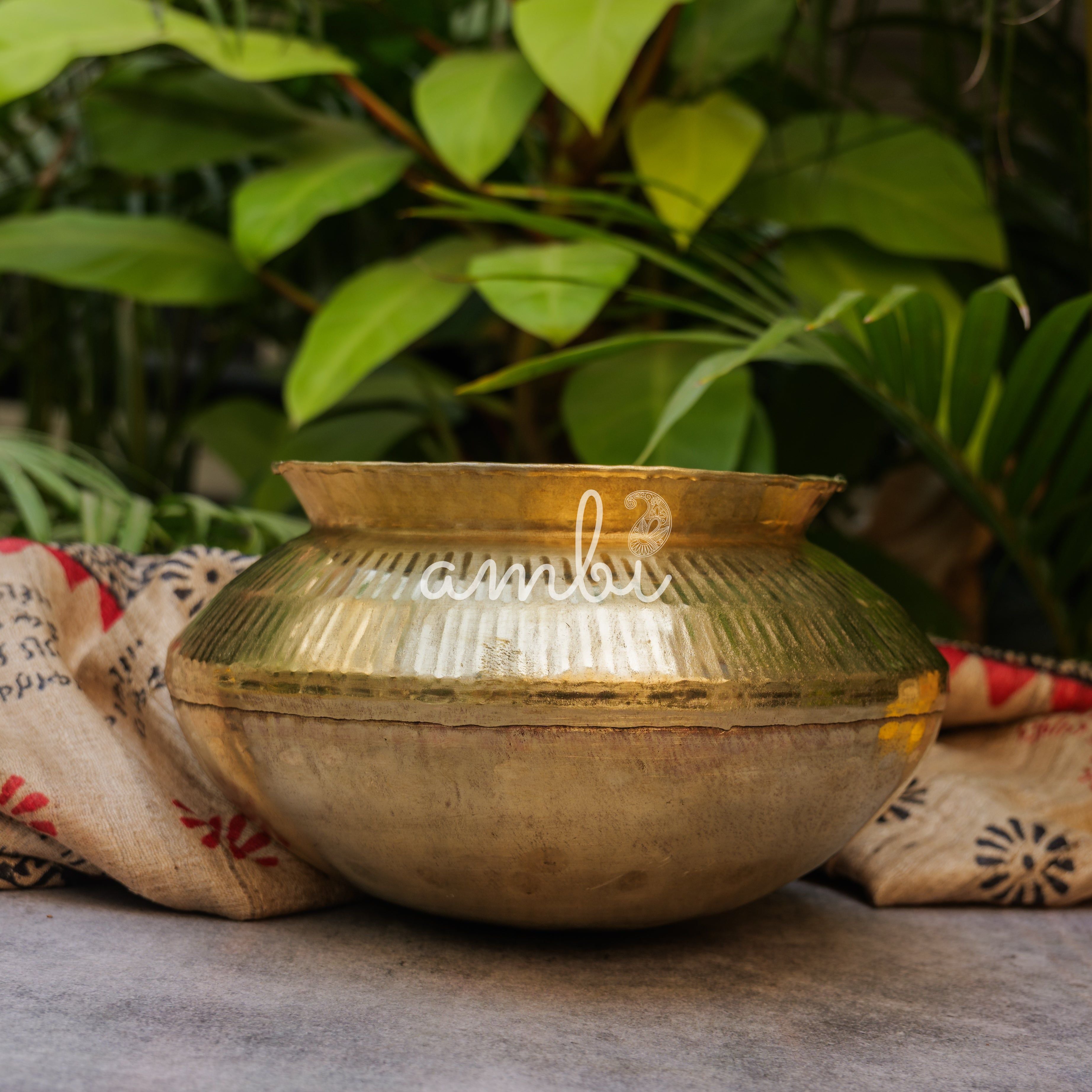 Brass Garden Water Matka / Vase / Pot - 3 Litres Capacity