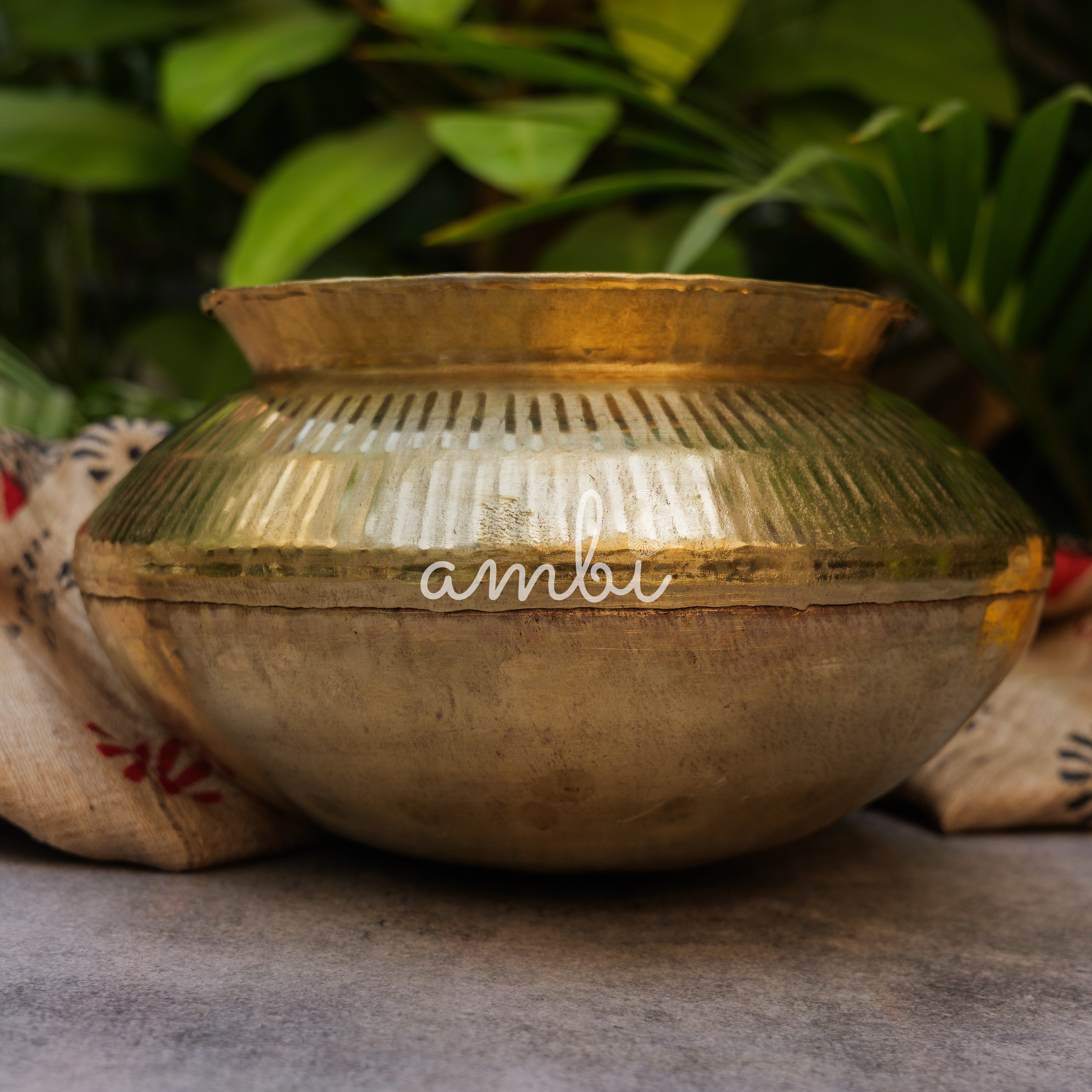 Brass Garden Water Matka / Vase / Pot - 3 Litres Capacity