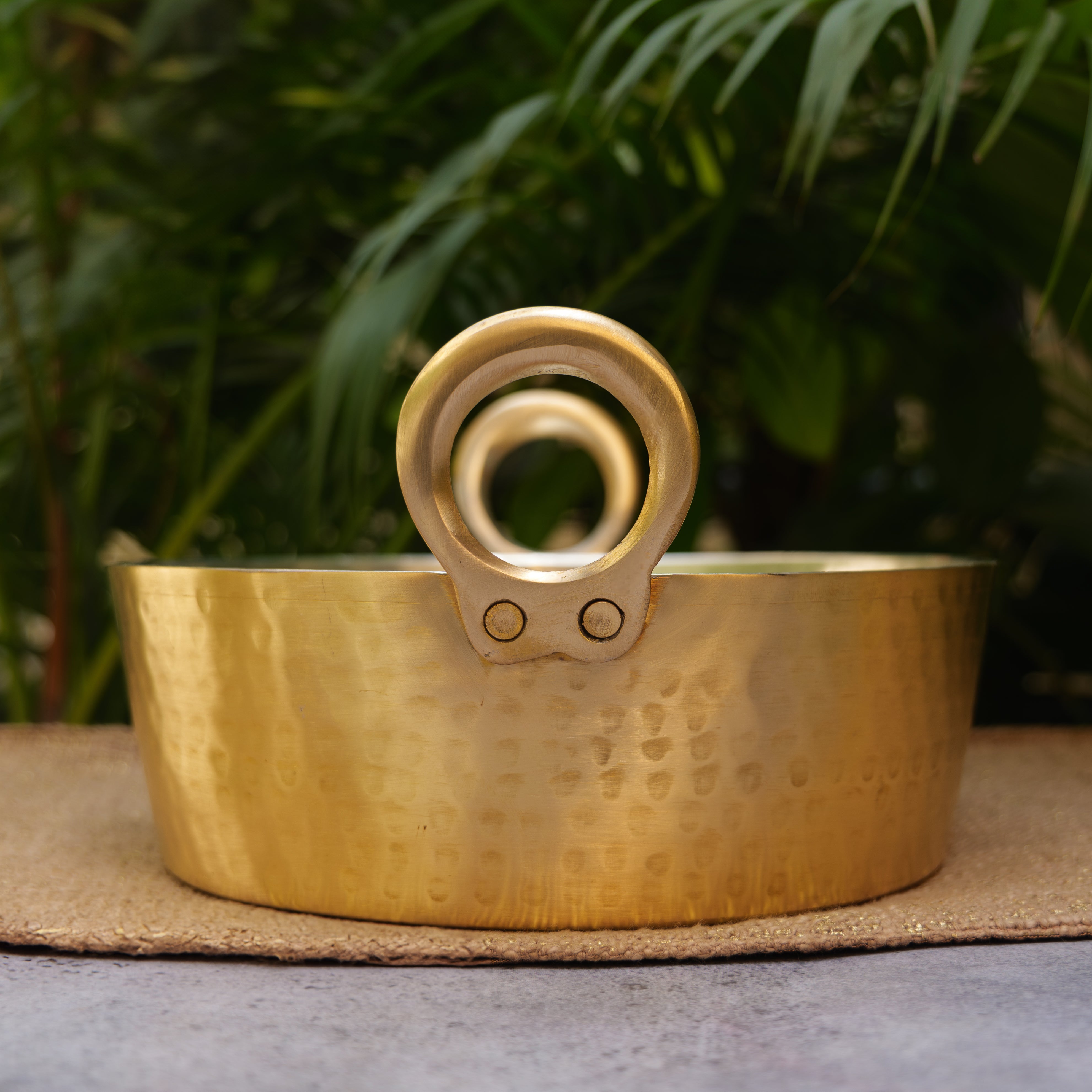 Pure Brass Traditional Hammered Kadhai — Flat Base with Kalai | 10 Inches Medium | Ambi