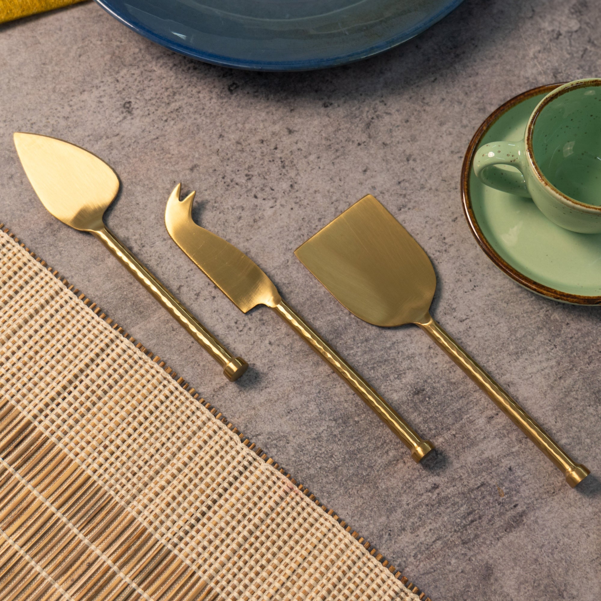 Exquisite Brass Cheese Knives Cutlery Set of 3 Gift Box