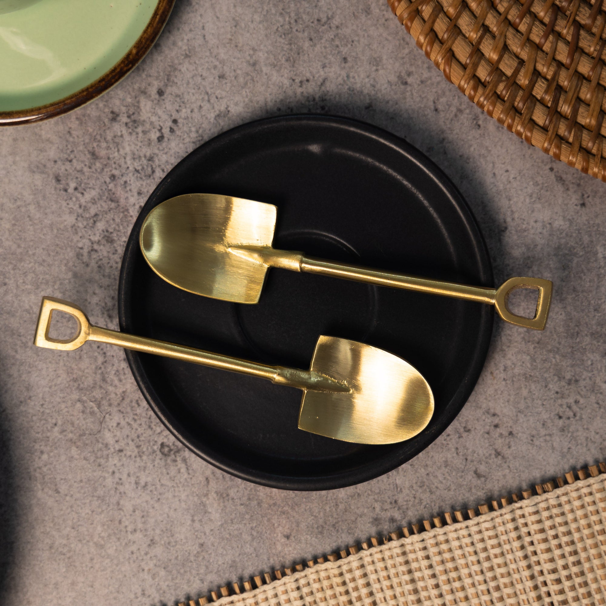 Exquisite Brass Spade Shape Tea Coffee Spoon Set - Set of 2 (Spade)