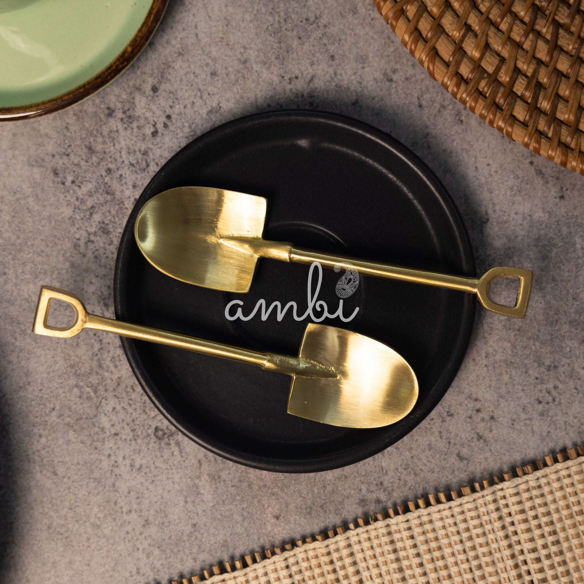 Exquisite Brass Spade Shape Tea Coffee Spoon Set - Set of 2 (Spade)